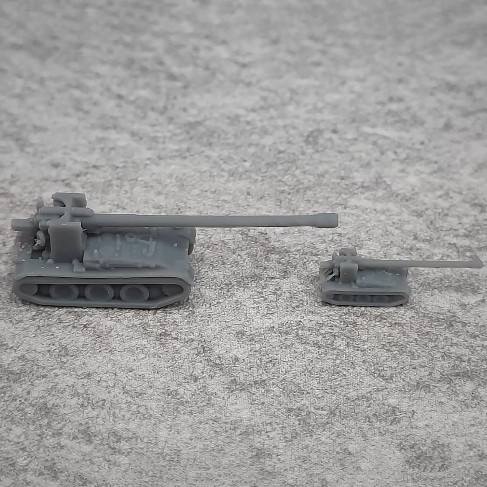 戦車 模型 タンク ハンドメイド 手づくり 廃材 鉄製 ミニチュア