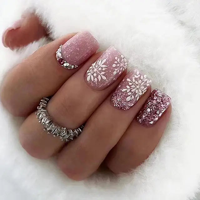 Ceboic 24Pcs Christmas Press on Nails - Short Square Glitter with Rhinestones