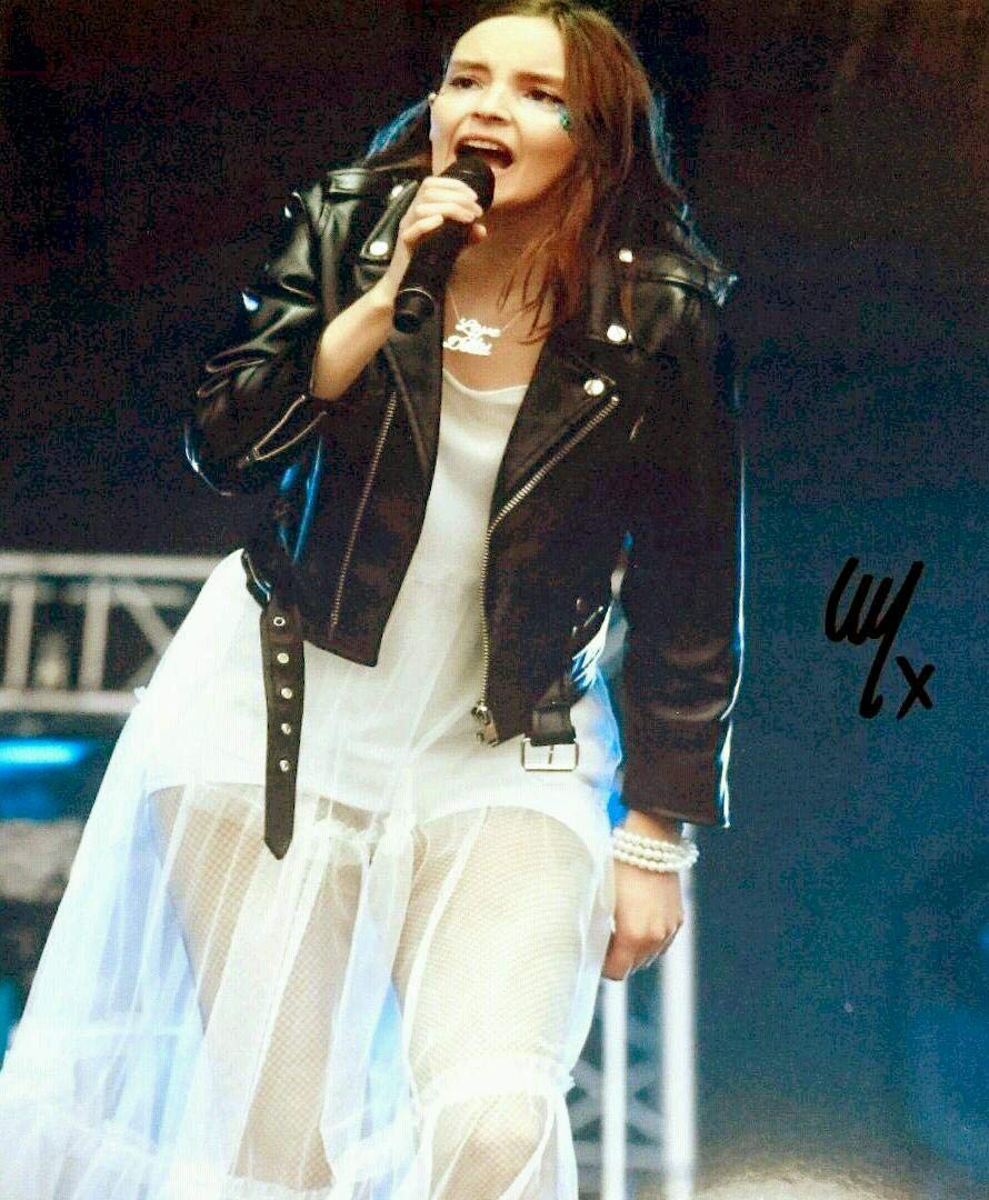 ローレン・メイベリー直筆サイン入り超 特大写真… ローレン・メイベリー直筆サイン入り超 特大写真… 【公式通販】