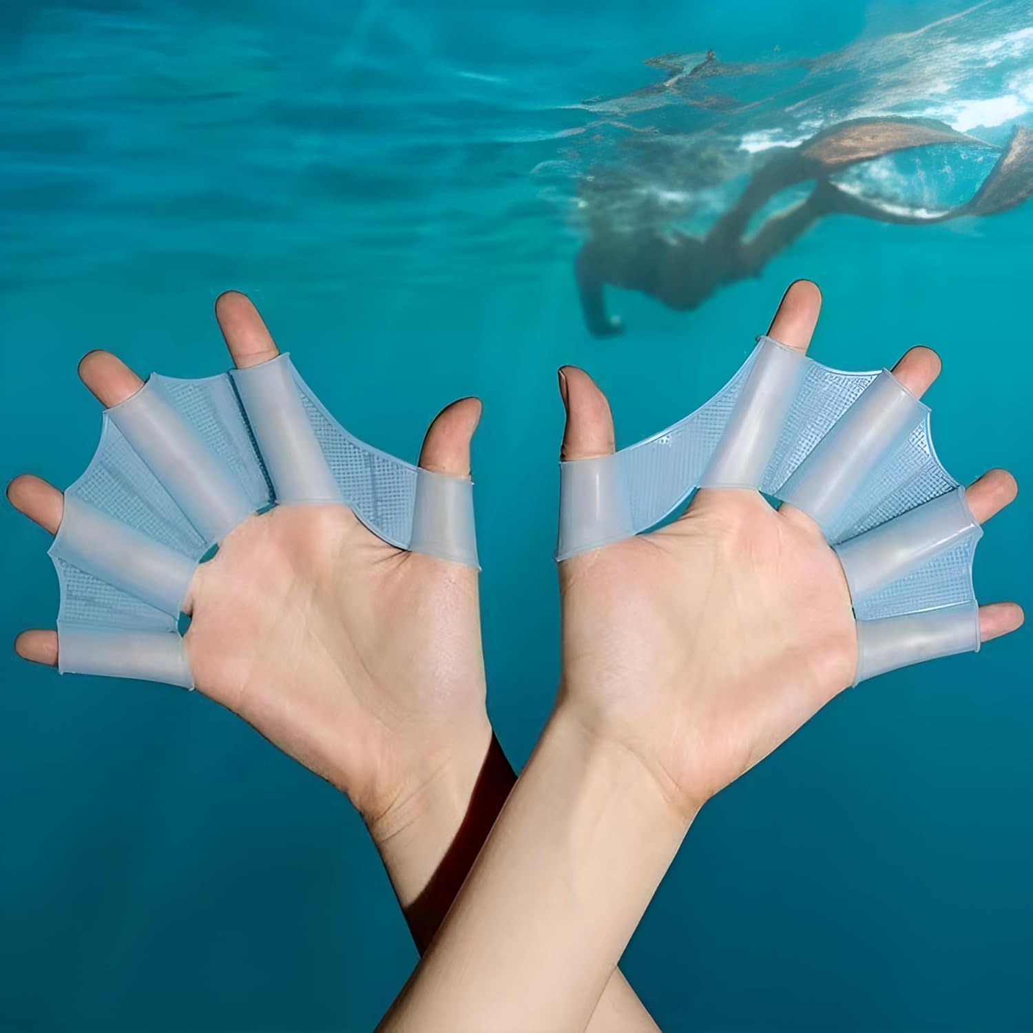 12 Pairs of Silicone Gloves for Snorkeling with Paddles and Paddles (4 Pairs of S M L Each) are Randomly Mixed with Swimming fins.