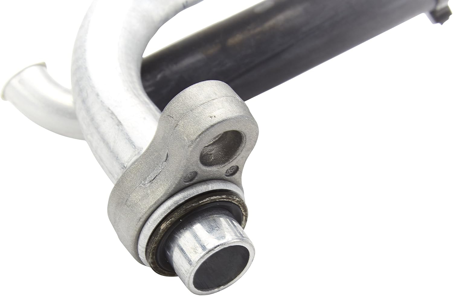 GM Genuine Parts 15-34813 (23369751) Air Conditioning Manifold Hose Assembly