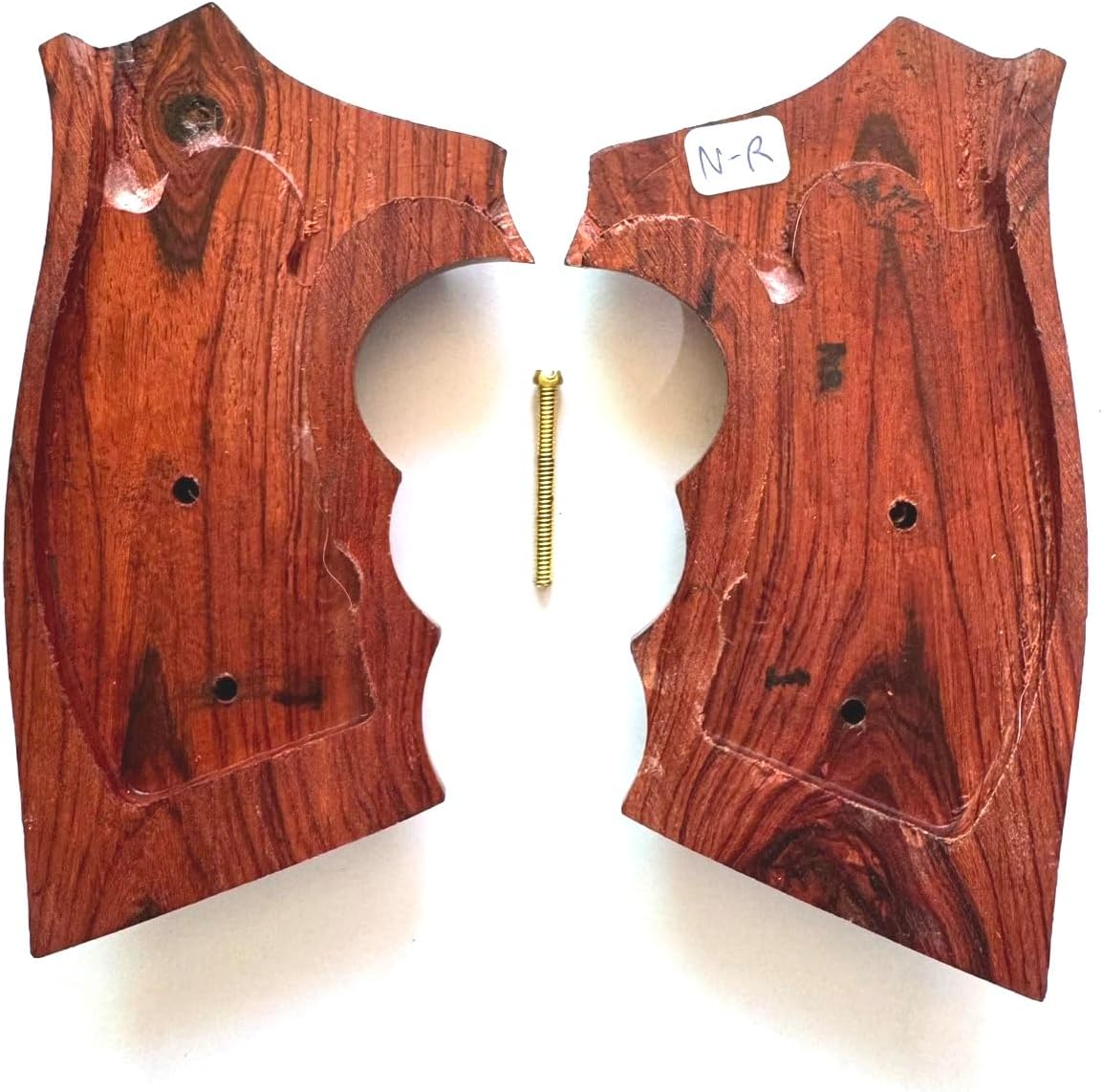 Hardwood Handgun Grips Compatible with Smith and Wesson N Frame Round Butt Revolvers Finger Groove Checkered Design Deluxe Classic Handmade Craft Handcraft