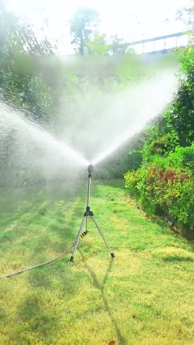 Cheers.US Lawn Sprinkler, Automatic 360 Rotating Adjustable Garden Water Sprinklers Irrigation System Leak Proof Design Durable Yard Kid