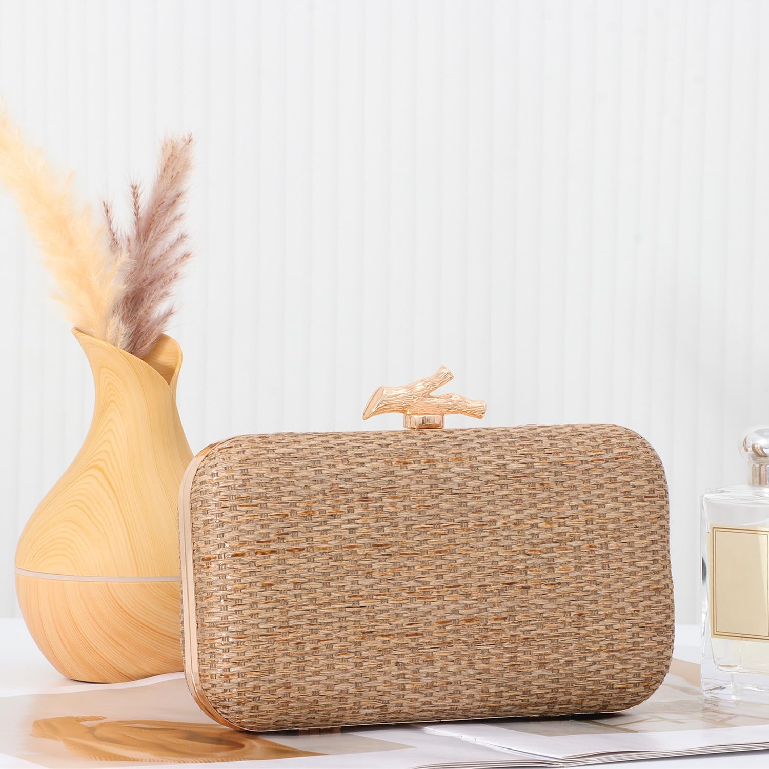 Freie Liebe Straw Clutch Purses for Women Formal Summer Evening Bag Woven Handbags