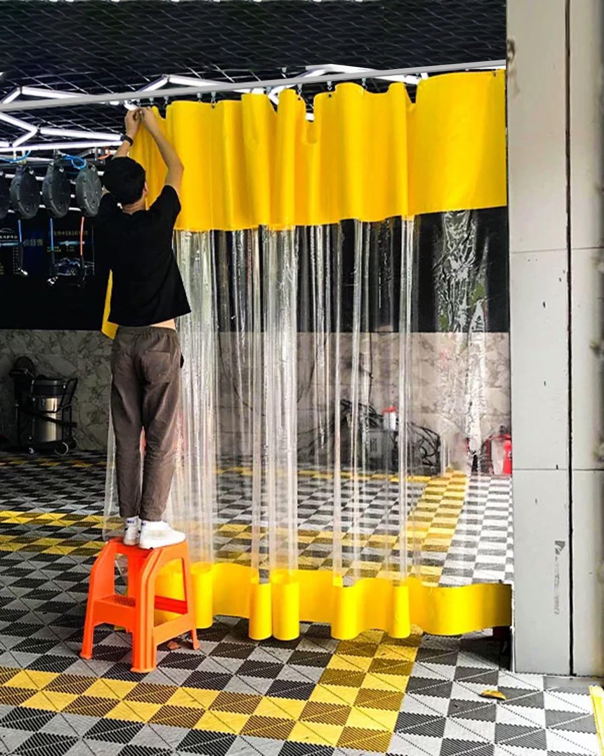 Rideau coulissant isolant anti-froid pour bloquer les courants d'air du garage avec rail