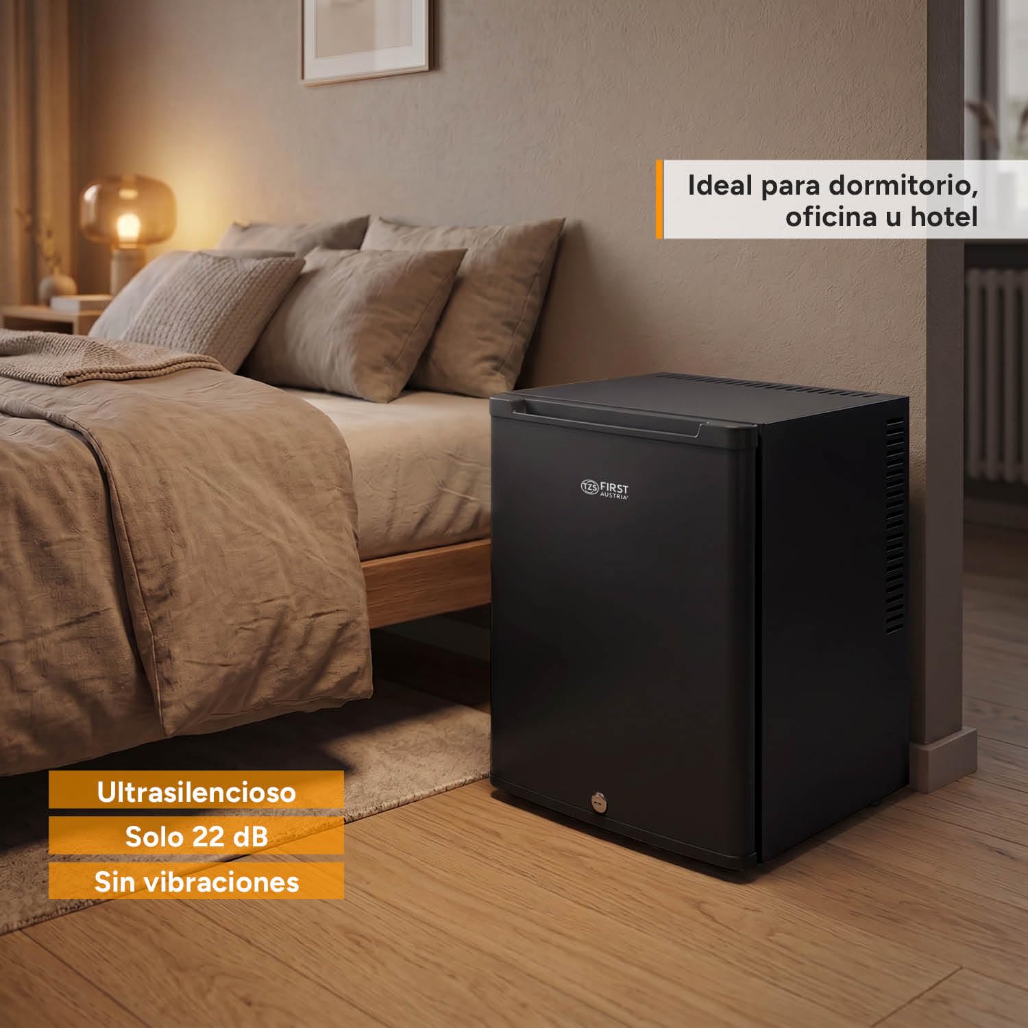 TZS First Austria - Mini Frigorífico 40L silencioso con cerradura - Pequeño Minifrigo con puerta reversible y luz interior - Minibar para camping, oficina, dormitorio y hotel - Negro mate