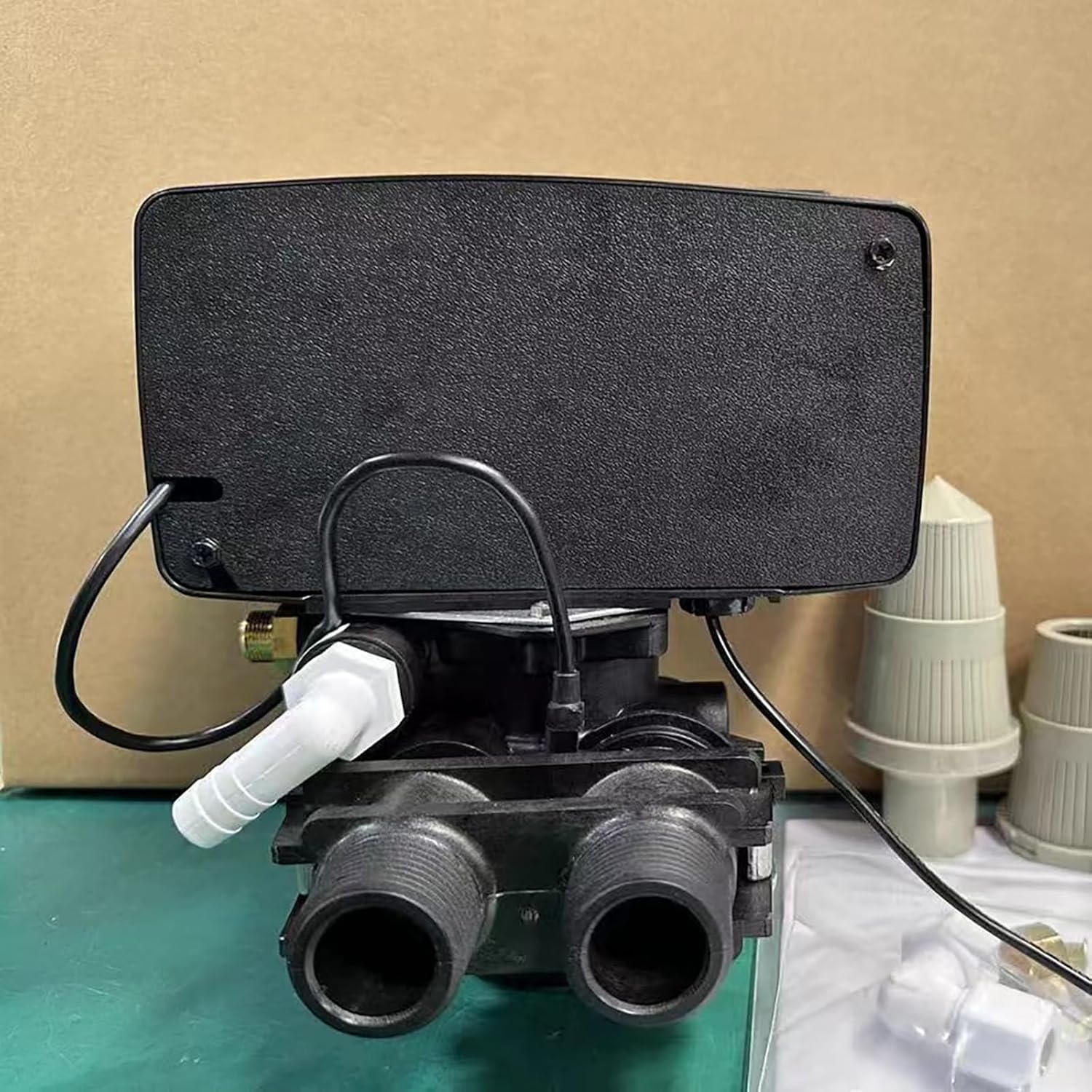 Nikon F3 豪華フルセット 液晶漏れなし・ケース ストロボ付 ストラップ