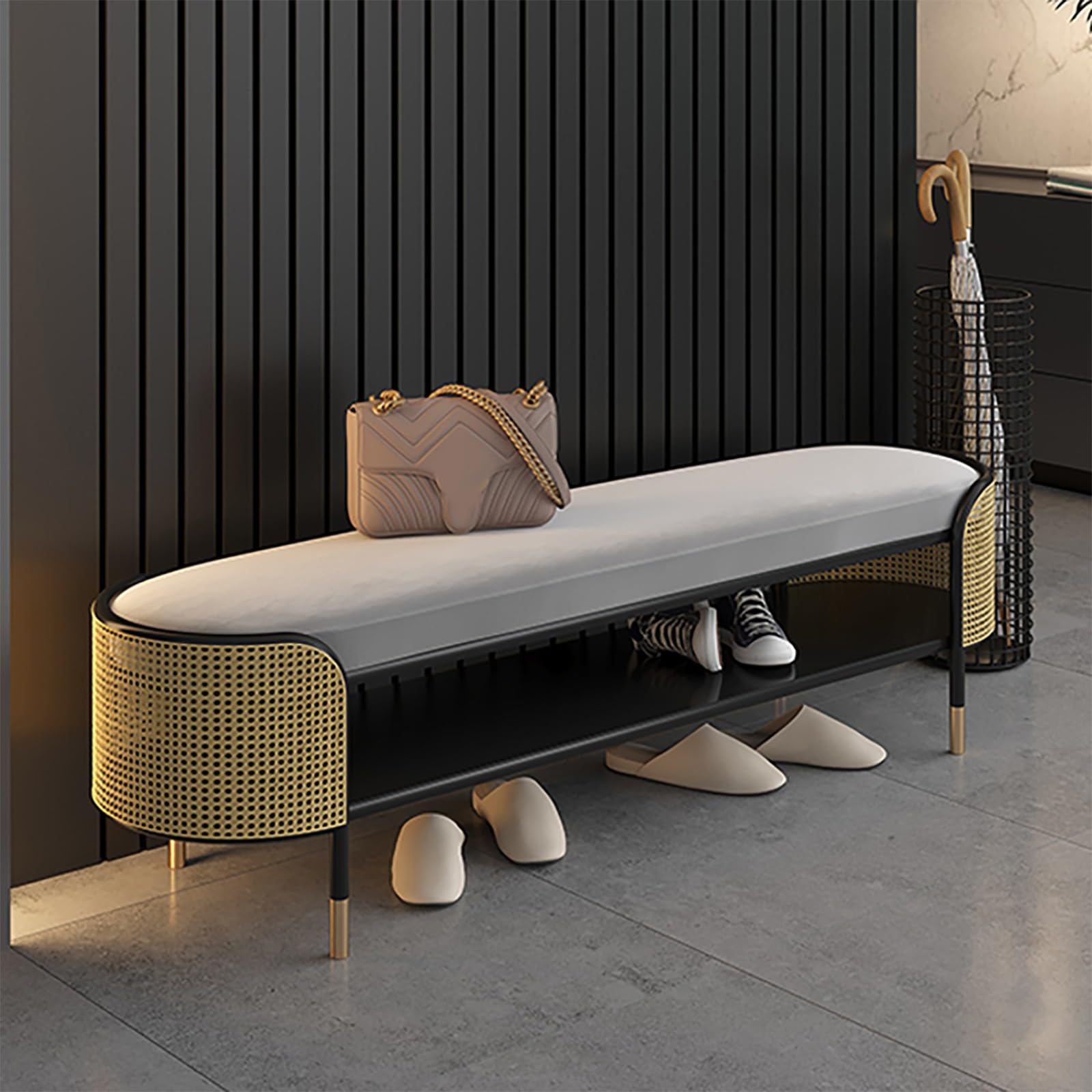 Banc de rangement en velours idéal pour optimiser le couloir de la maison