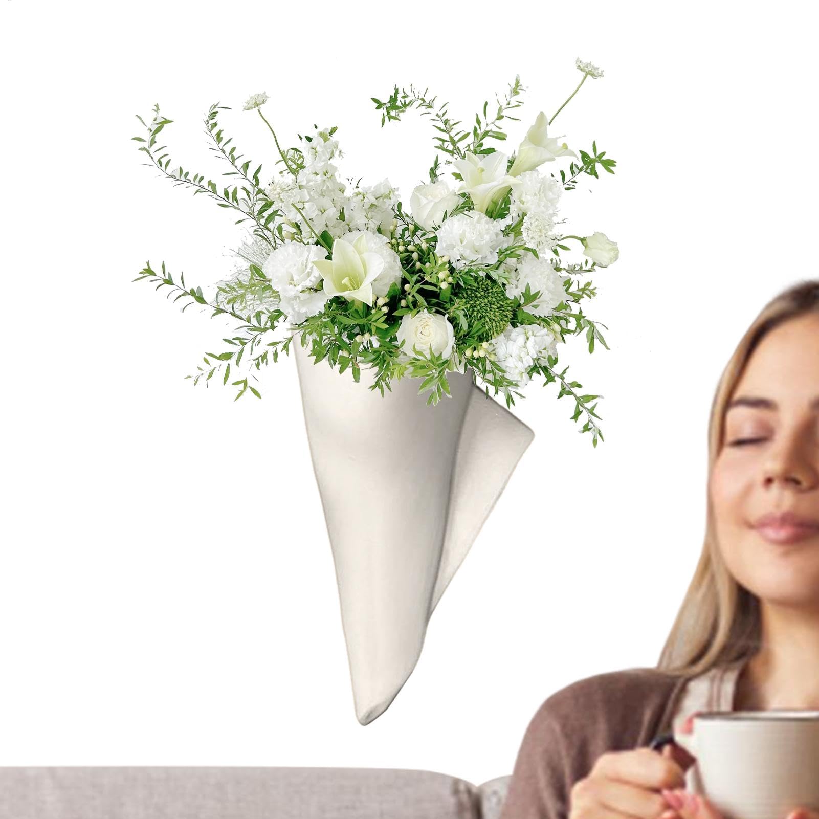 Vase mural en céramique au design de bateau pour une décoration de maison élégante