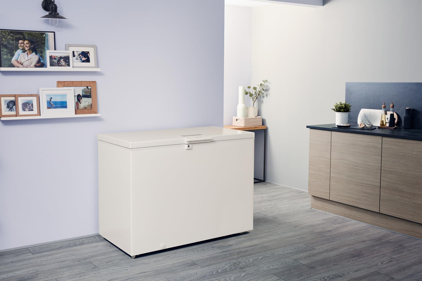 Bauknecht GTE C219 Freistehende Gefriertruhe 118 cm/Energieeffizienzklasse C/Gesamtnutzinhalt 219 l/SpaceMax/Supergefrierfunktion/ 3 Vorratskörbe/Innenbeleuchtung/Door Balance