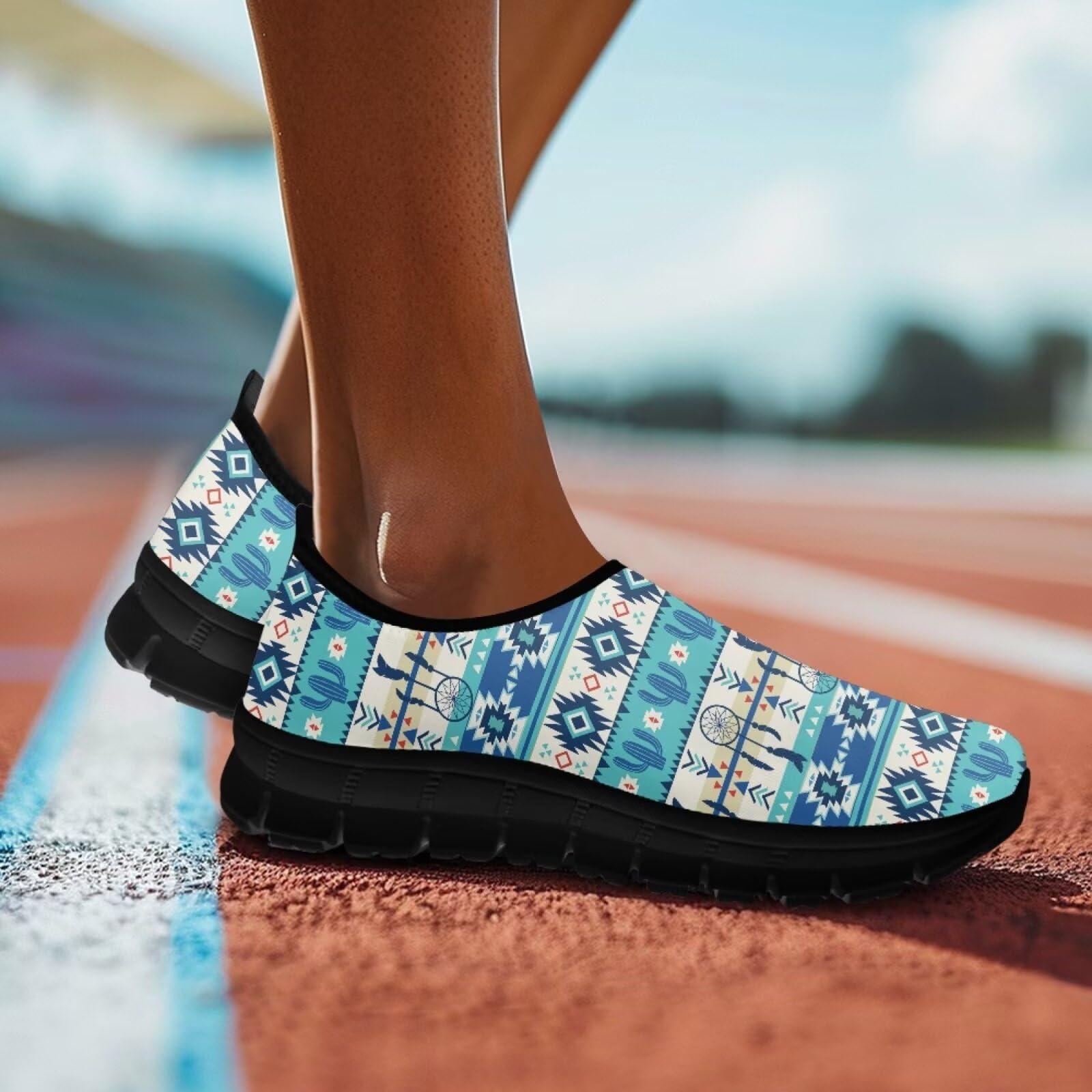Howilath Blue Western Aztec Print Hands Free Shoes for Women Dream Catcher Slip on Trekking Shoes Casual Sneakers Breathable Shoes for Travel Camping Hiking