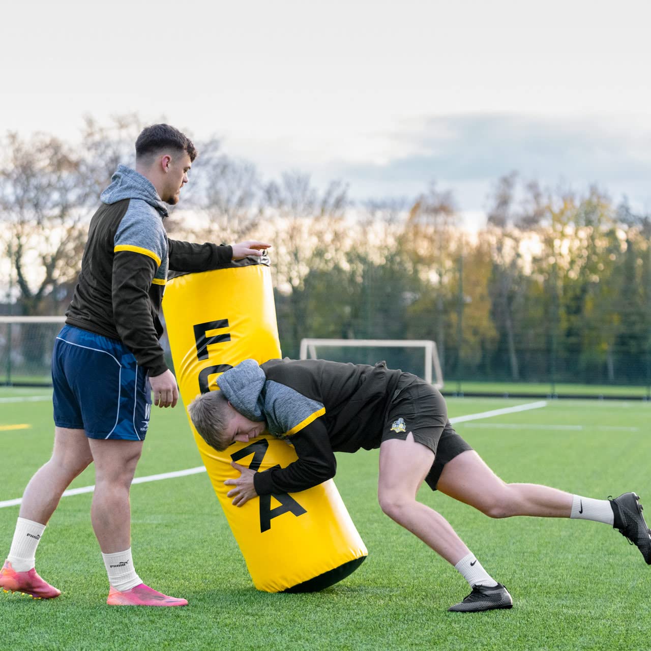FORZA Sacco per Placcaggio da Rugby | Scudo per Placcaggio a Grandezza Naturale | Attrezzatura Allenamento Rugby | Impermeabile ed Antistrappo | 5 Misure
