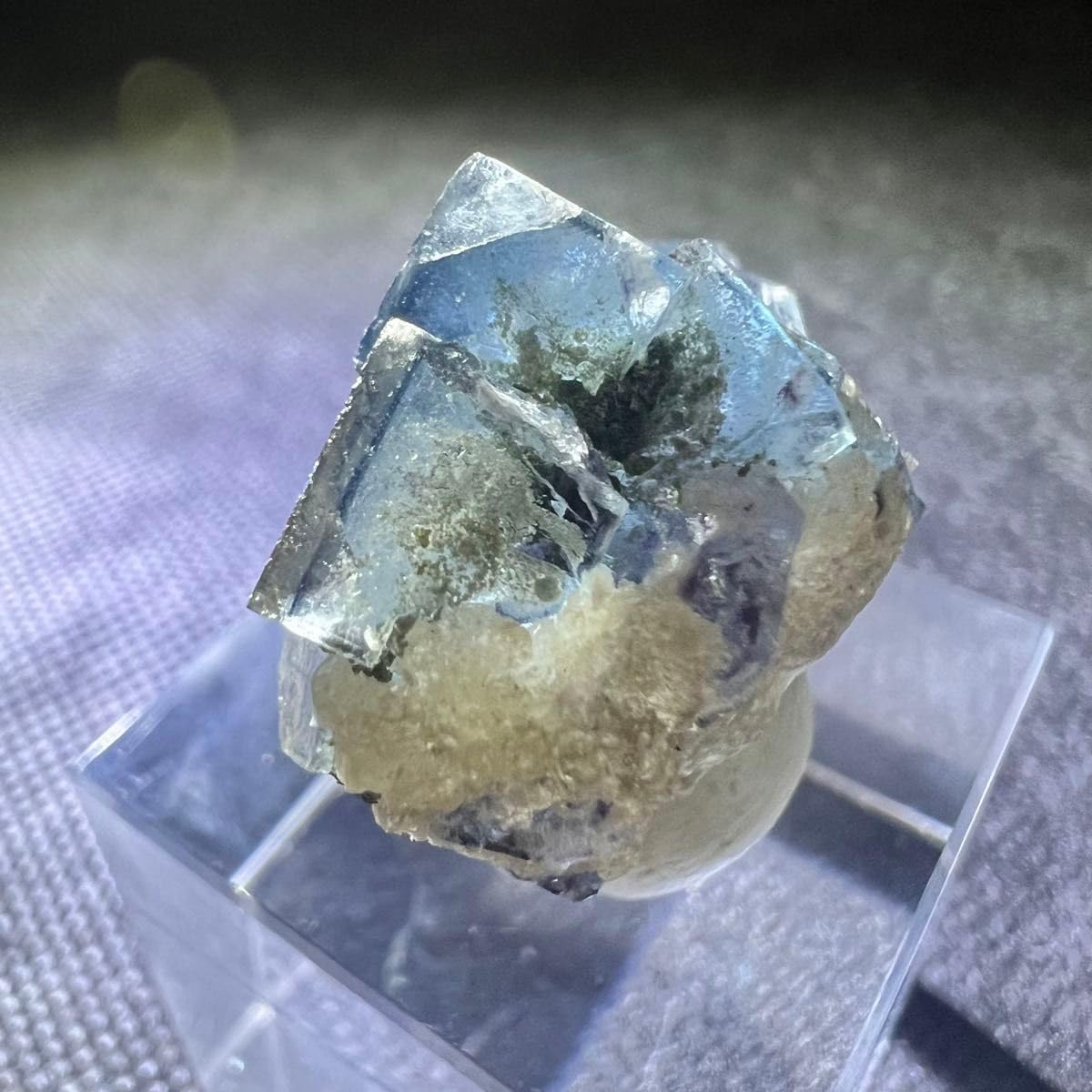 ヤオガンシャン パープルゾーニング ブルーフローライト 標本 原石