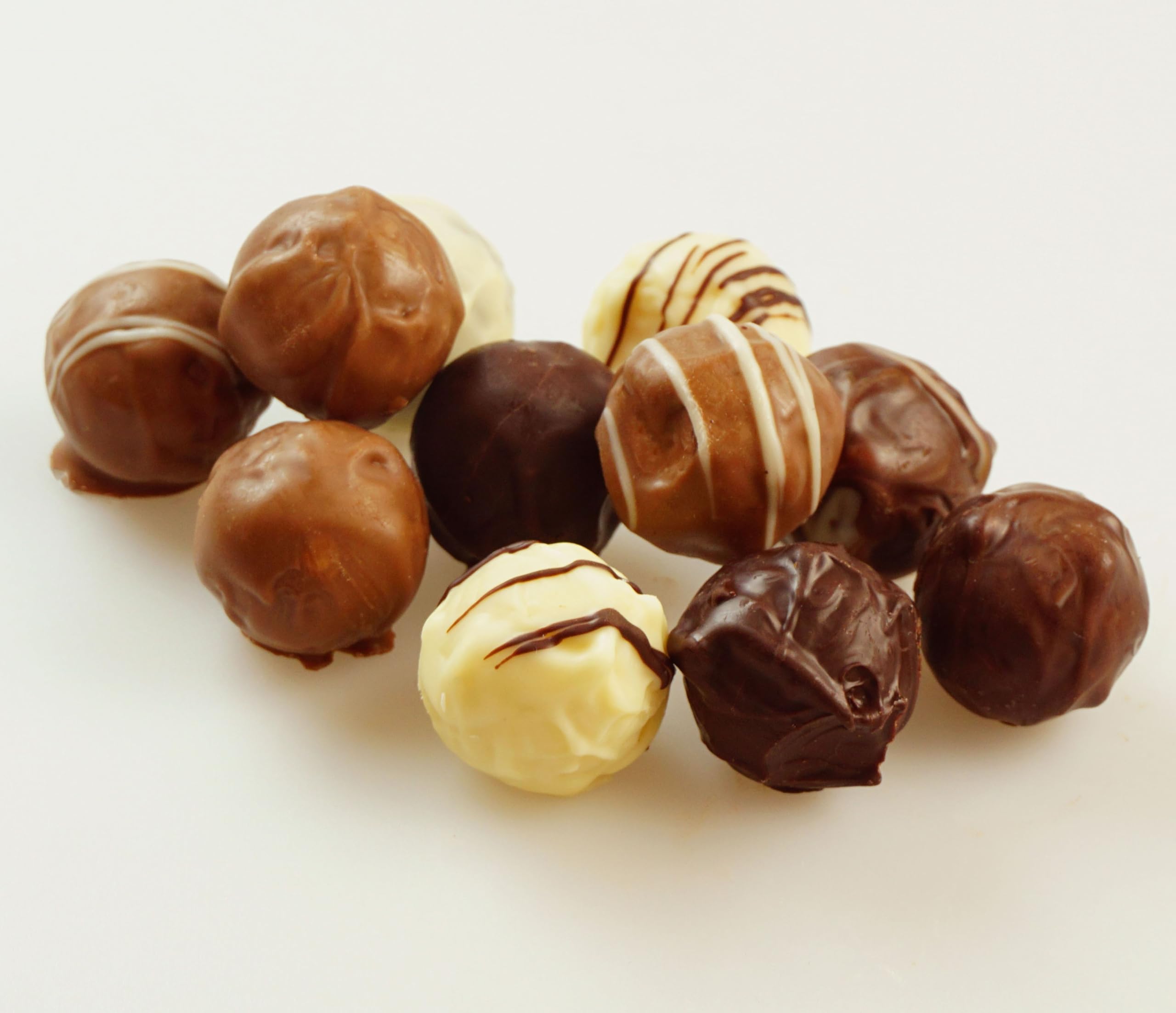 CHOCO SECRETS Quattro - Belgische Schokolade für Schokobrunnen - 4 x 600g, Vollmilch, Zartbitter, Weiß, Ruby - Schokofondue & Schokoladenbrunnen - Kuvertüre & Ganache - Choco Drops