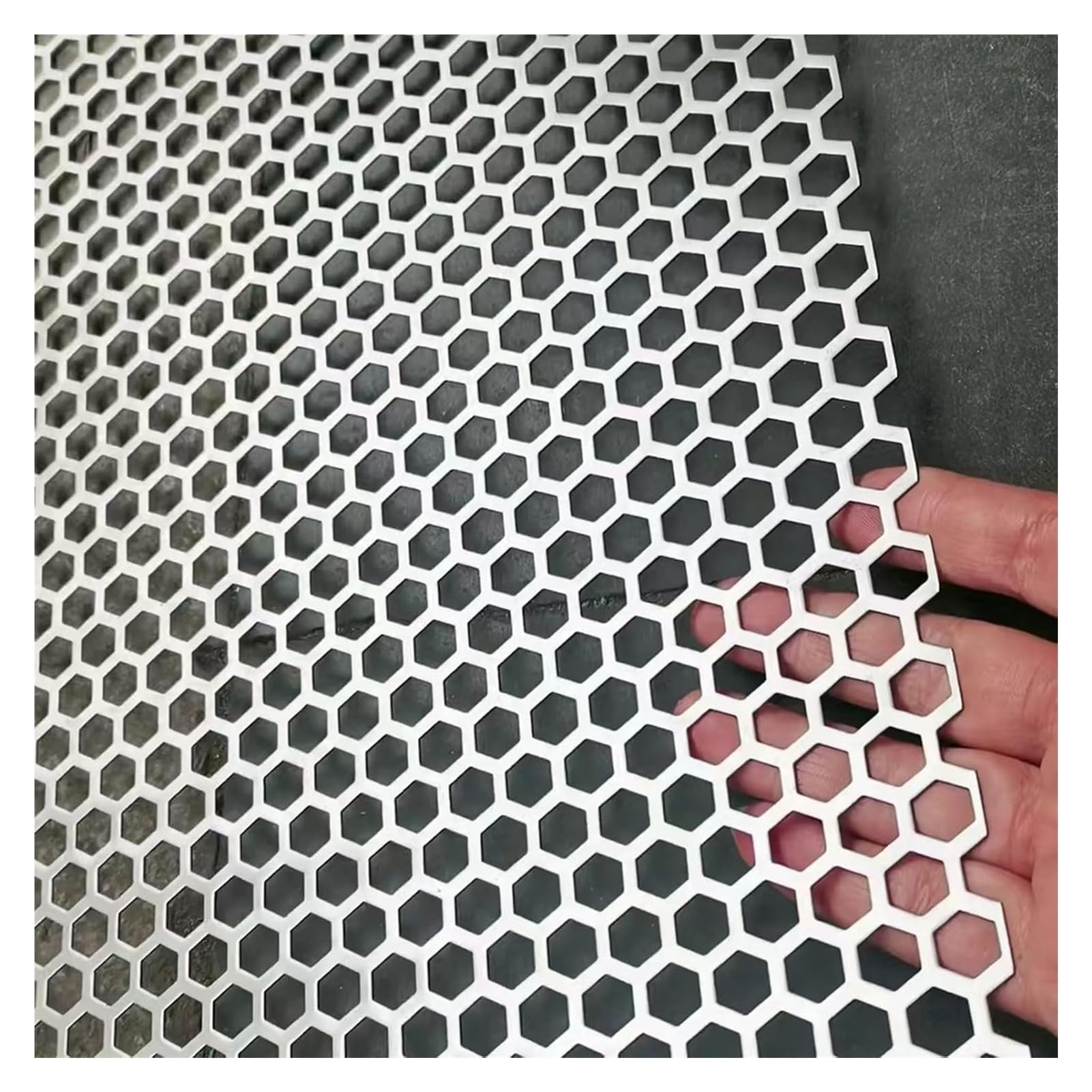 HYQOUKLR Stainless Steel Perforated Sheet, 304 Stainless Steel Expanded Metal Grate Panel Multiple Sizes Ventilation Filtration(6mm Mesh,50x50cm/19.6x19.6in)