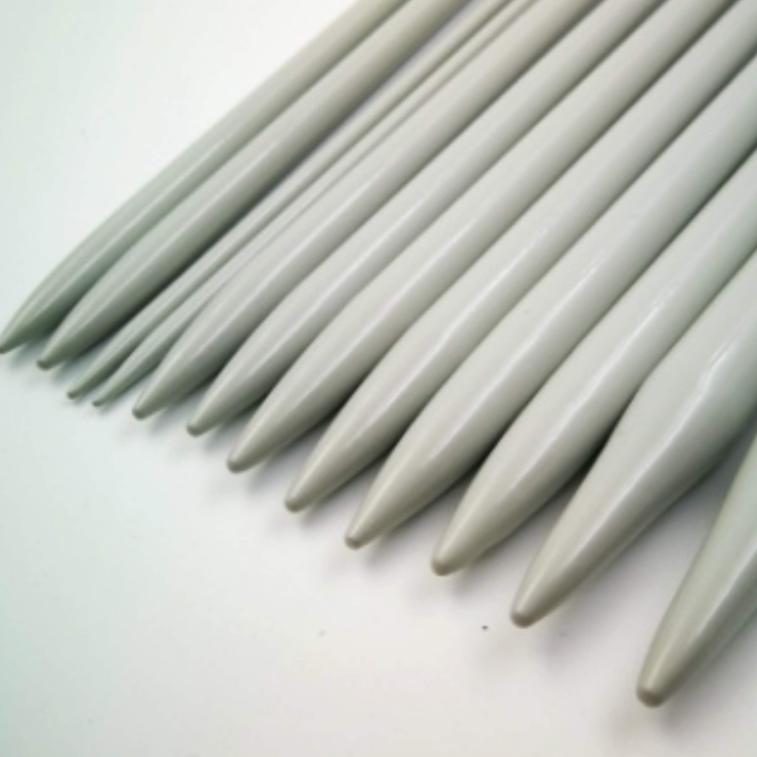KnitPal Agujas de tejer de metal de una sola punta de 40 cm, (patrones gratis), 3 pares, tallas de EE. UU. 10.5, 10.75 y 11 (6.5, 7 y 8 mm), libro electrónico incluye