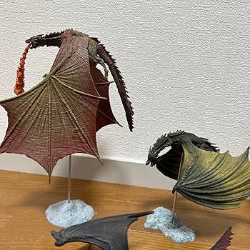 Amazon.co.jp: ゲーム オブ スローンズ ドラゴン 4体セット