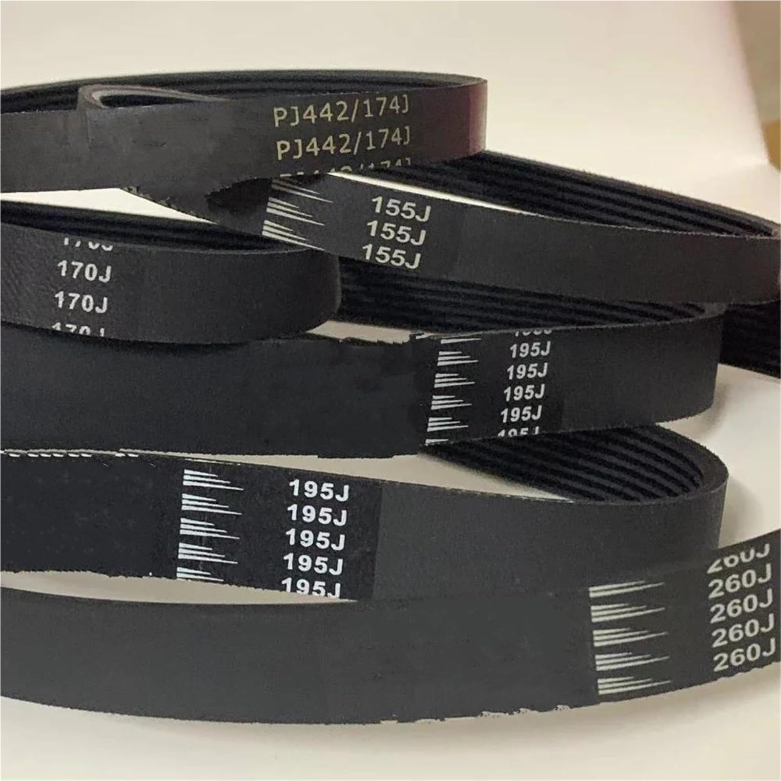 Antriebsriemen PJ Gummiförderband PJ540 PJ543 PJ546 PJ550 PJ555 PJ556 PJ559 PJ560 PJ565 PJ568 Zahnriemen(224J-PJ568,8ribs)