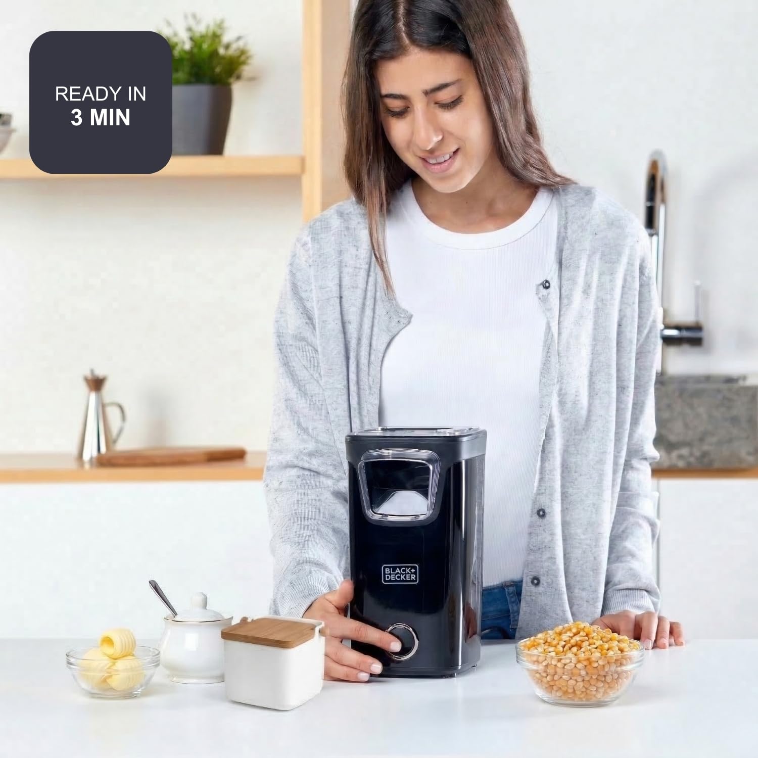 BLACK+DECKER BXPC1100E – Popcornmaschine 1100 W | Ohne Öl | Fertig in 3 Min | Heißluft-Technologie | Große Kapazität | Transparenter Deckel | Rutschfester Standfuß | Multifunktionaler Messbecher