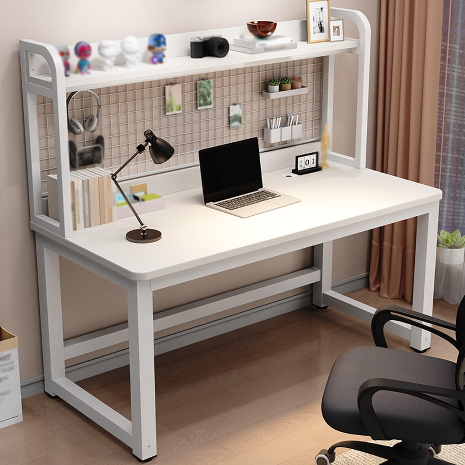 Bureau d'ordinateur robuste gain de place pour travailler confortablement en petit espace