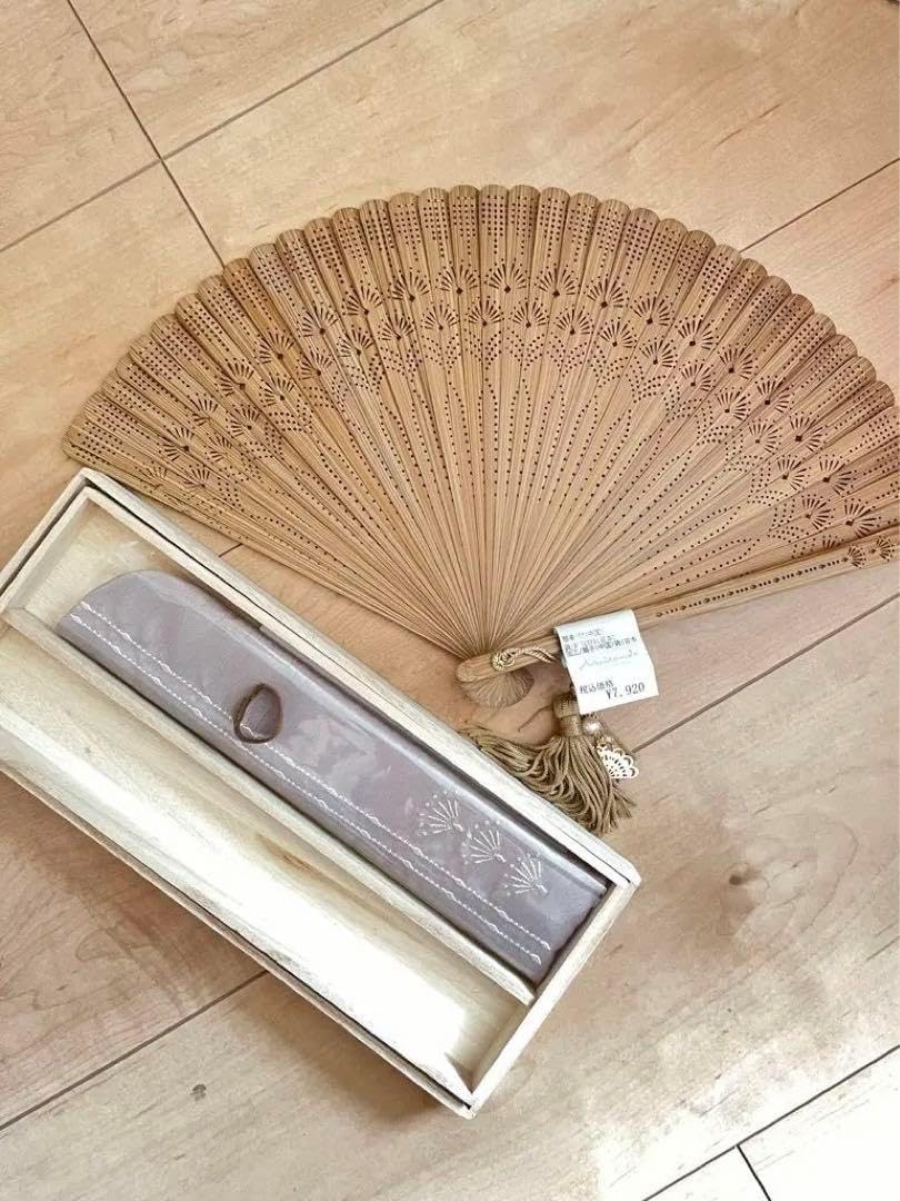 キャラクターグッズ 4点セット 竹 扇子 扇子袋セット 取扱終了｜親すす竹うず潮扇子 扇子袋