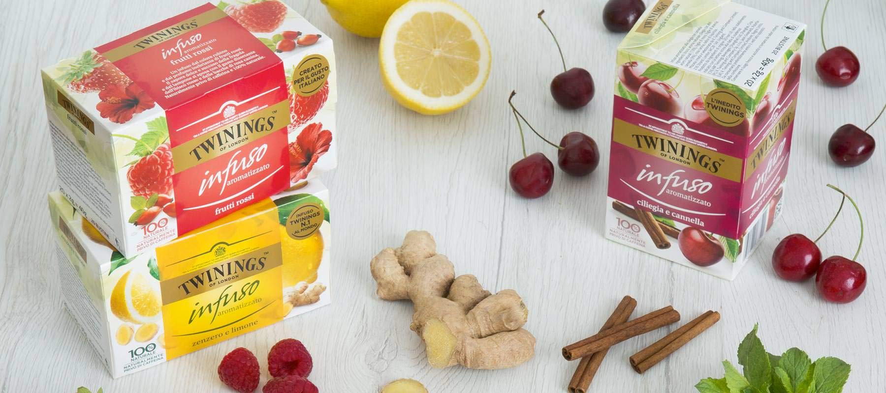Twinings Infusiones - Cereza y Canela - Nuevas Infusiones Frutas y Hierbas sin Cafeína y 100% Naturales, Explosión de Sabor para Cualquier Momento del Día (40 Bolsas)