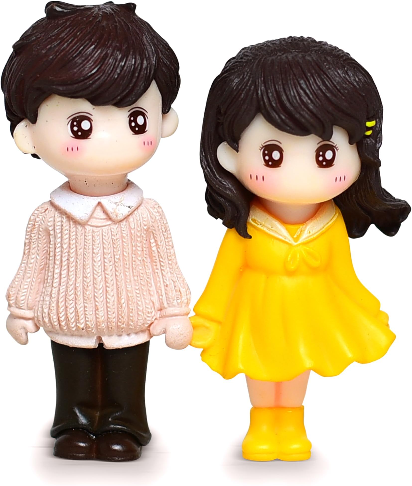 iDream Decorative Cute Romantic Couple Miniature Showpiece Statue Decoration Items Gift for Boyfriend Girlfriend (Yellow & Beige)