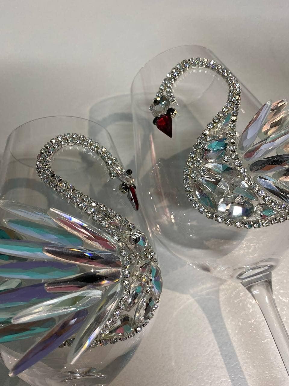 Decorated Wedding Glasses Swan for Bride and Groom Filigree/Swan Birthday Centerpiece/Elegant Wedding Decor/Wedding Decor Centerpieces / 2 pcs