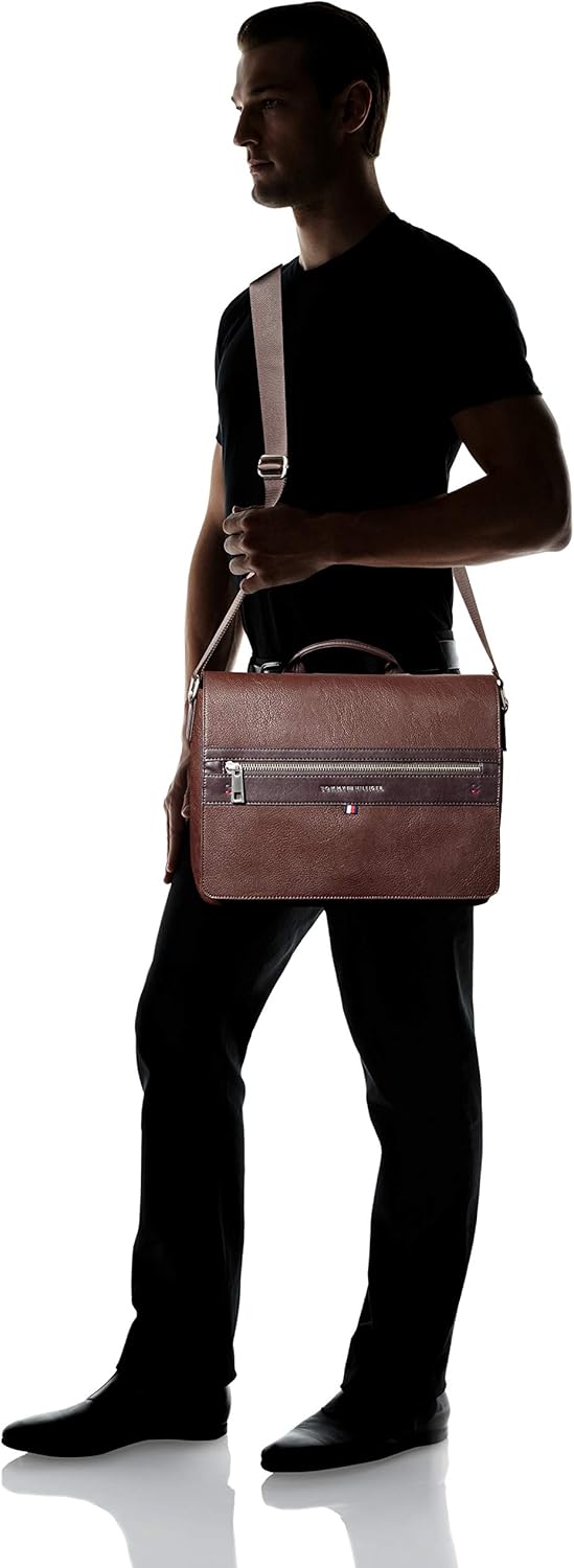 Tommy Hilfiger mens Leo Messenger Bag - Image 2