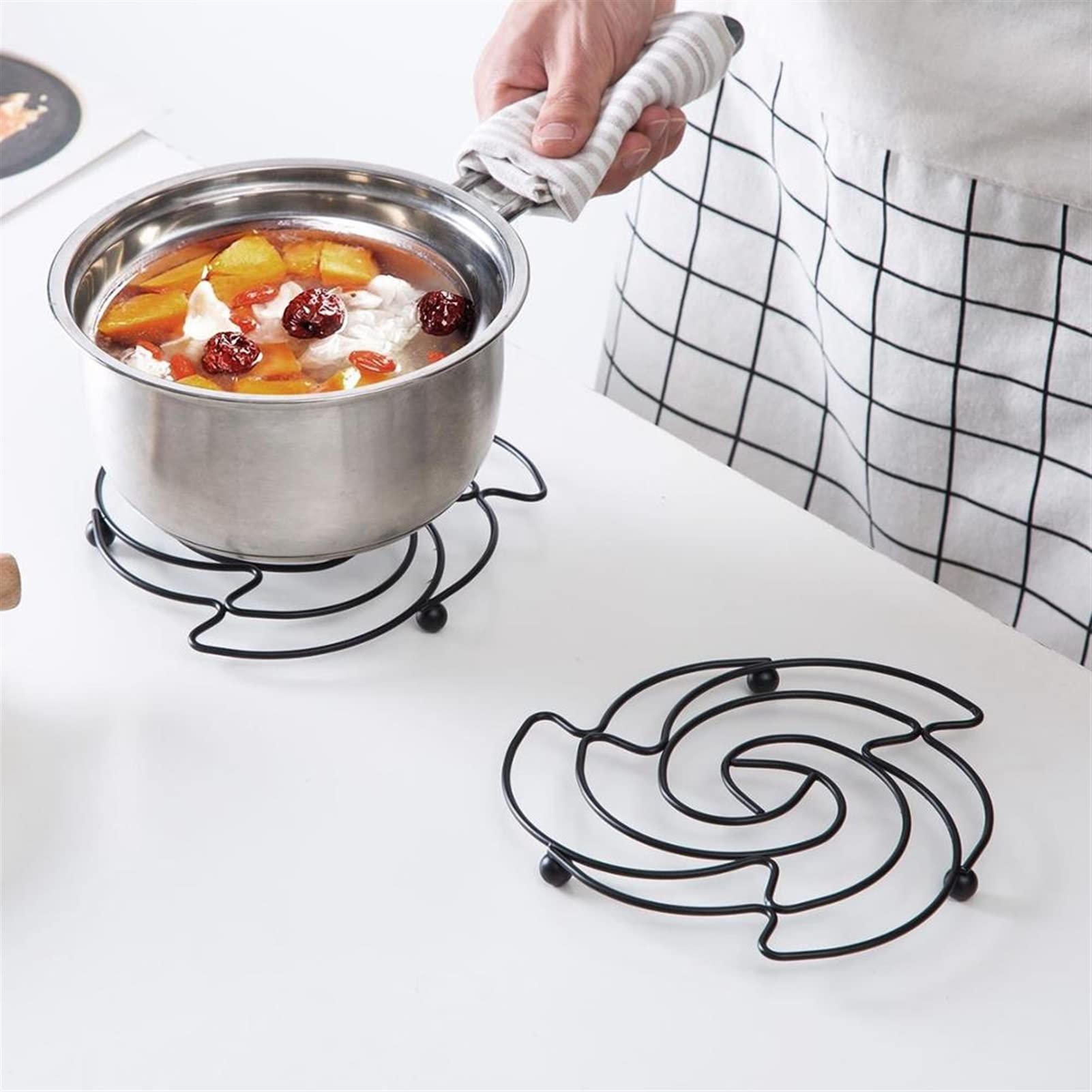 podstawki kreatywna żelazna podkładka Pan Pot Mat Holder Stojak Gorące okrągłe podkładki Naczynia kuchenne Maty Drink Podstawki Narzędzia kuchenne
