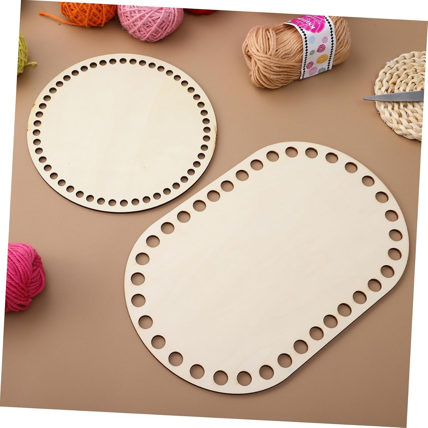 4Pcs Natural Wooden Basket Bottoms for Crochet Oval/Round Shape Wood Bases for DIY Weaving Crafts and Home Decoration