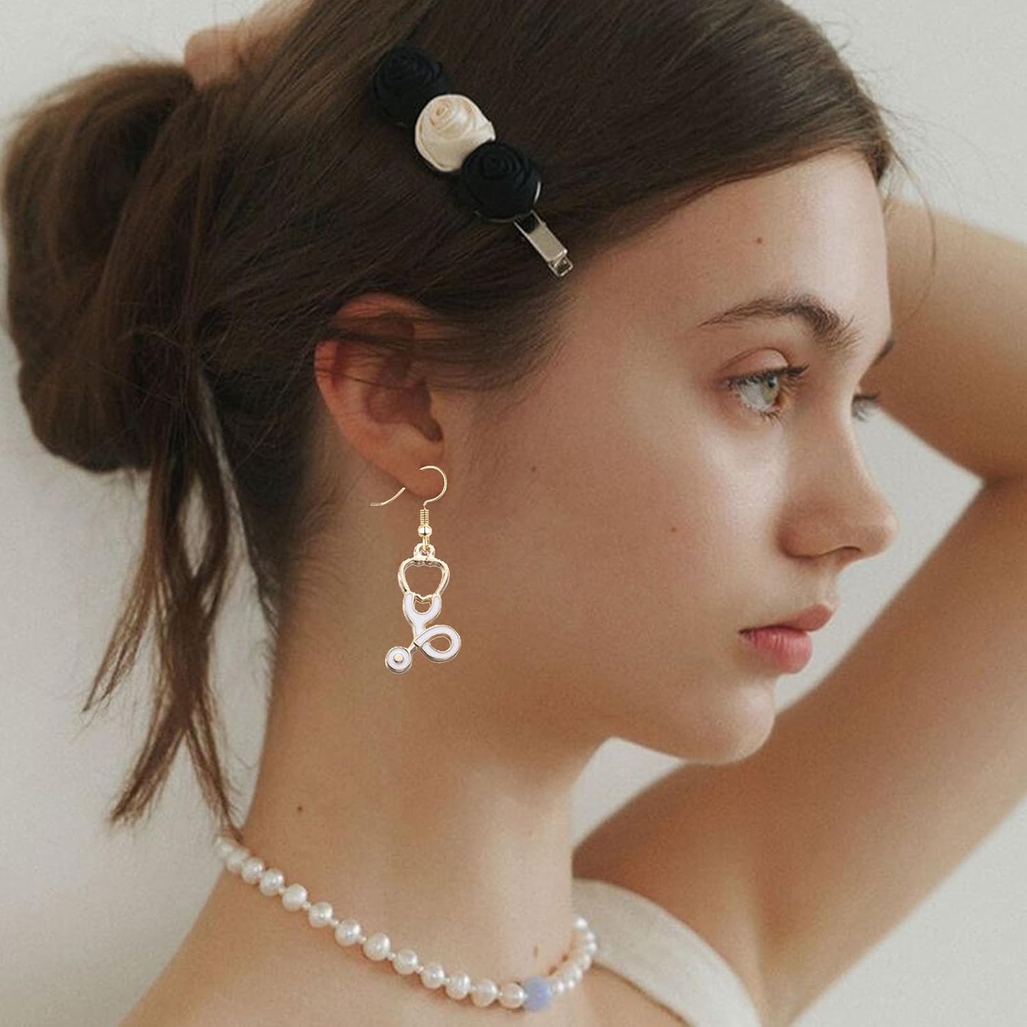 4 Pairs Nurses' Day Earrings for Nurse Doctor Creative Medical Stethoscope Syringe Dangle Earrings Red Cross Nurse Cap Earrings Nurses Day Themed Charm Jewelry - Image 4