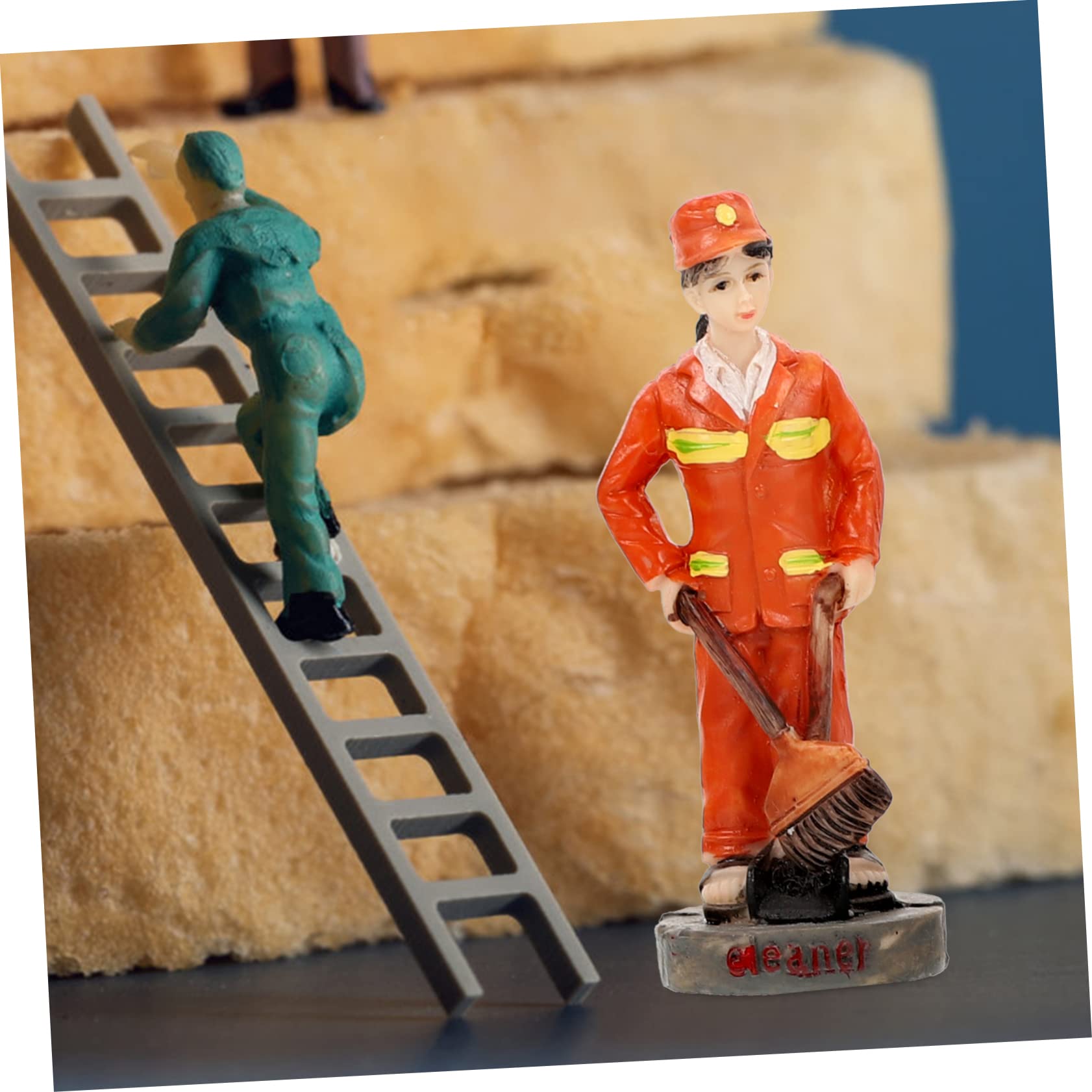 Set di 7 Figure Realistiche in Resina per Modellismo, Miniature Persone per Progetti Scolastici o Decorazioni, Accessori per Tavolo in Sabbia, Stile Realistico Stili multipli