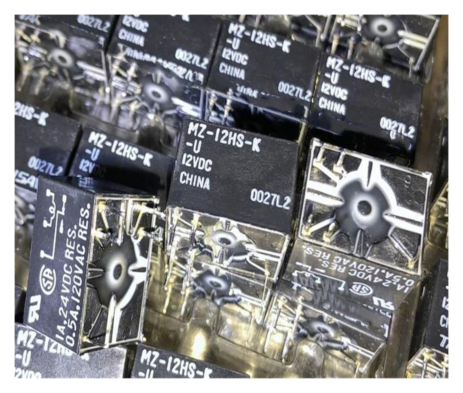 Relais 5 Broches pour réparer vos cartes électroniques NISZA MZ-12HS-KU 12VDC