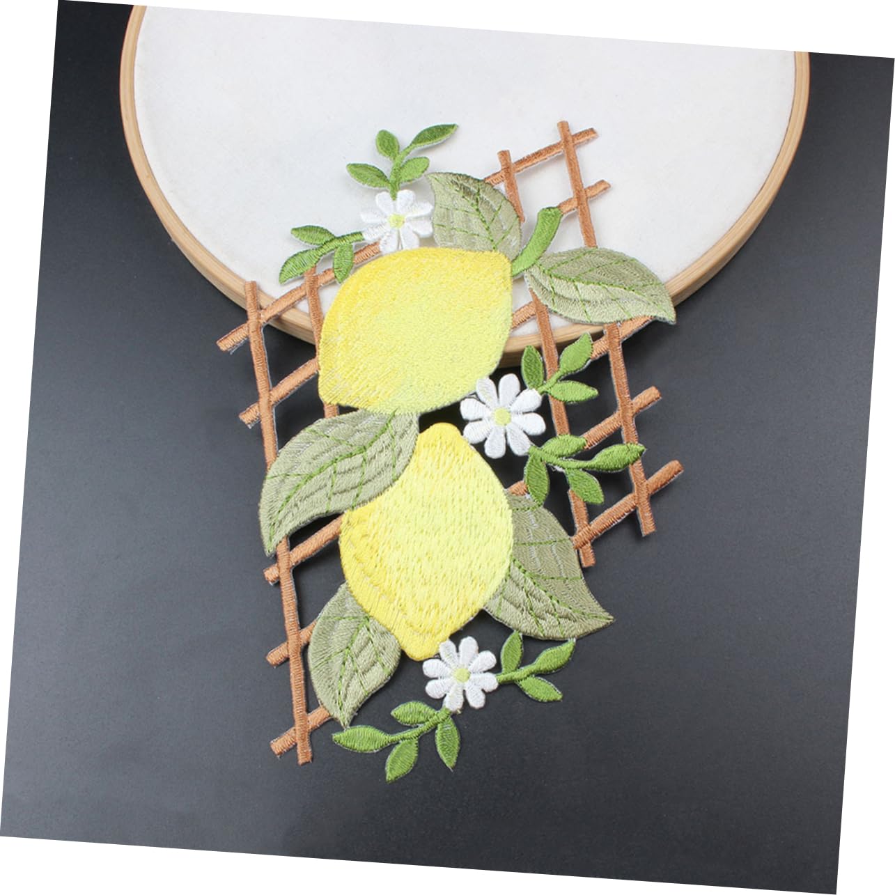 Housoutil 4 Set Toppe Ricamate Per Cucire Patches Per Riparazione Abbigliamento Frutta Fragola Per Giubbotti E Vestiti Facili Da Usare E Versatili 3 Pezzi*4