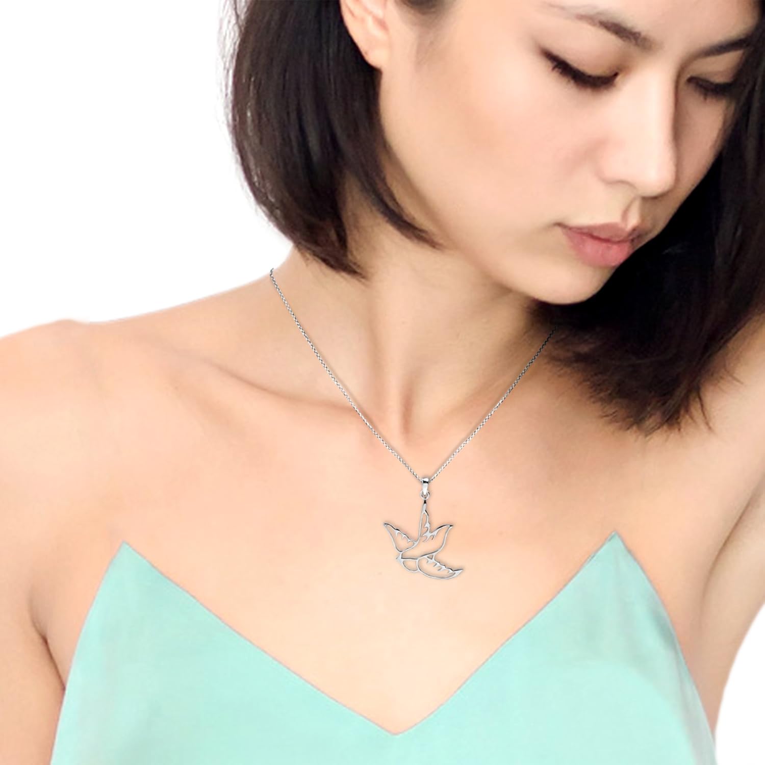 AeraVida Cut-Out Sparrow Bird Outline Pendant .925 Silver Necklace | Cute Sterling Silver Necklace | Trendy Sterling Silver Necklace for Women | Jewelry Gifts for Women | Gift for Daughter - Image 5