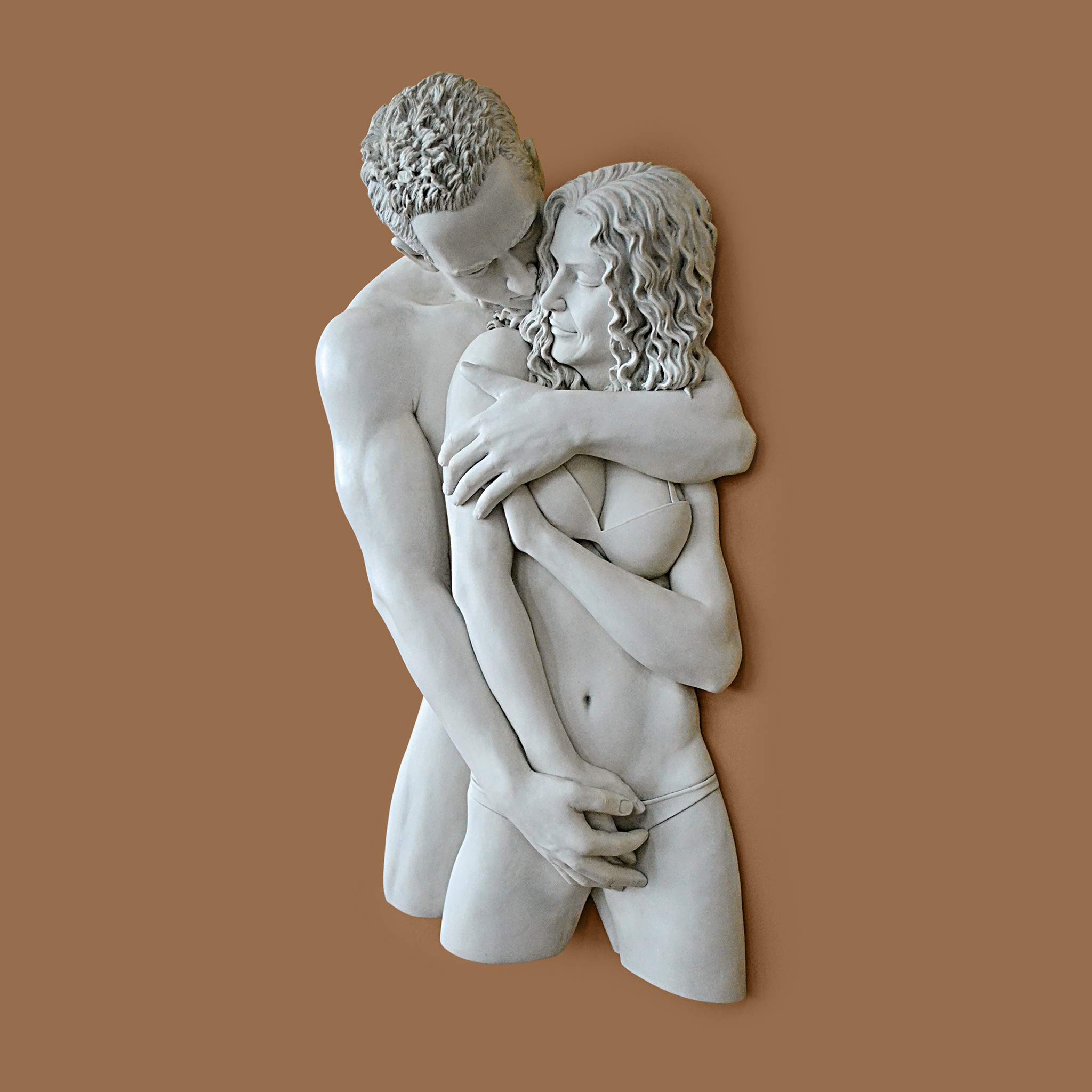 Design Toscano DB383101 Sculpture Murale Design L’étreinte submergeant Blanc Cassé 15 x 37 x 65 cm