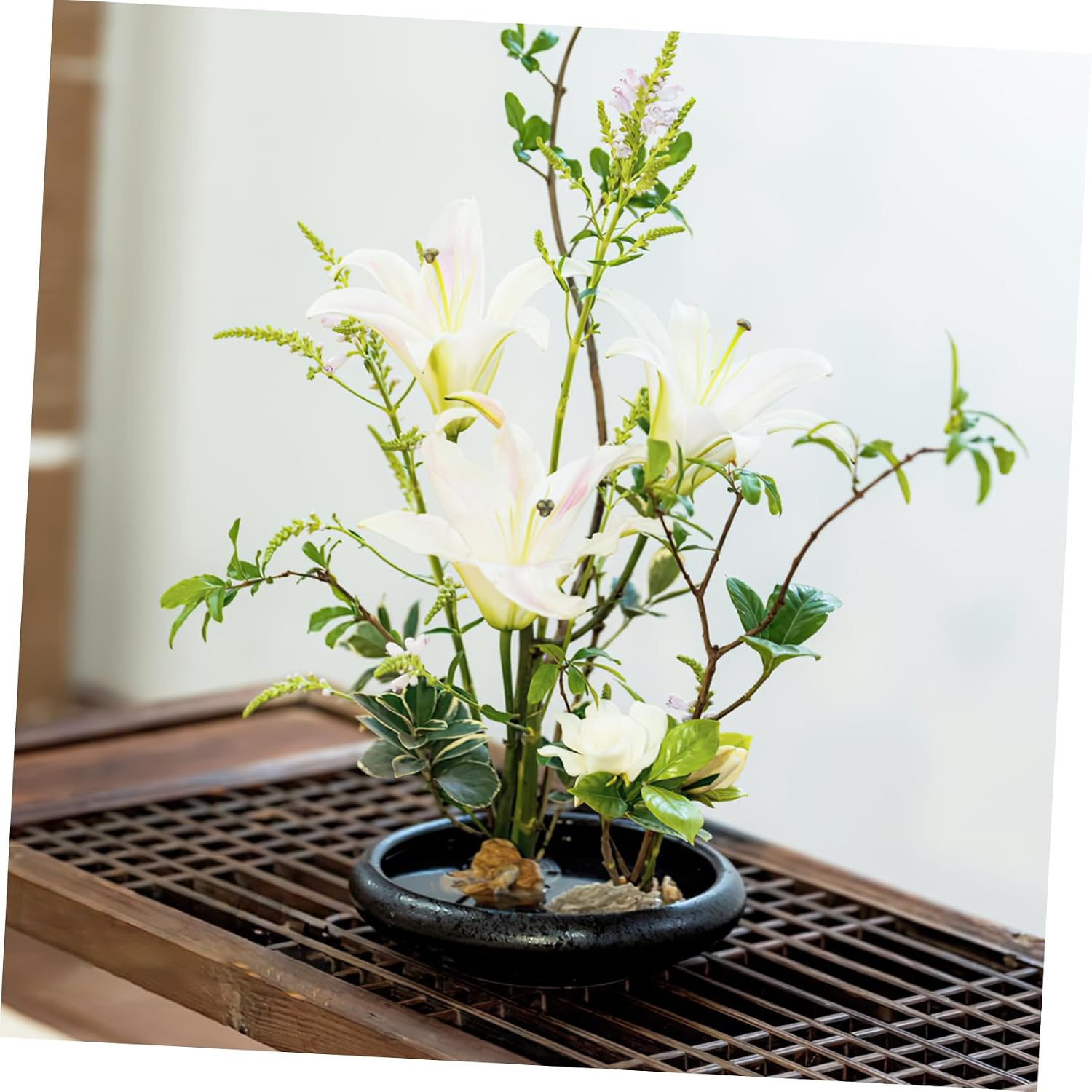 TEHAUX 2pcs Flower Arrangement Holder with Suction Cups Flexible Floral Grid for Vases and Pots Durable Plastic Flower Frog for Easy Arranging for Home DIY Crafts and Floral Displays