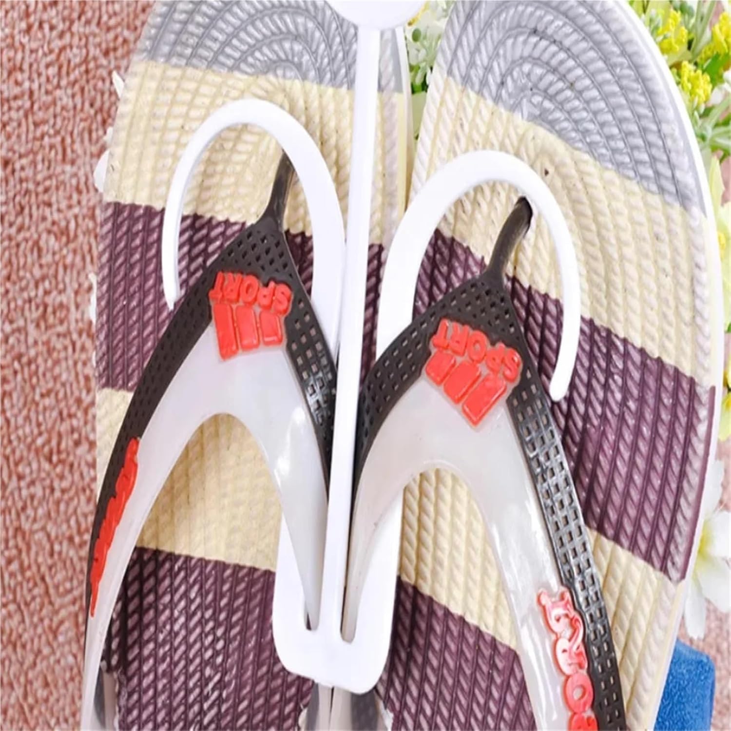 100PC Black Flip Flop Holder Supermarket Slipper Hooks Black White Children's Sandals Flip Flops Hook for Home