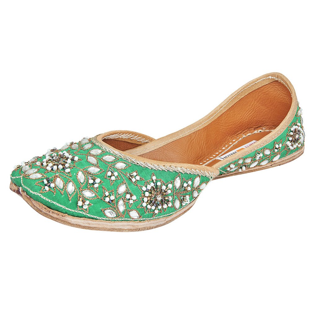 Fusion Trunk Young Bloom Women's Green Designer Embroidered Leather Juttis