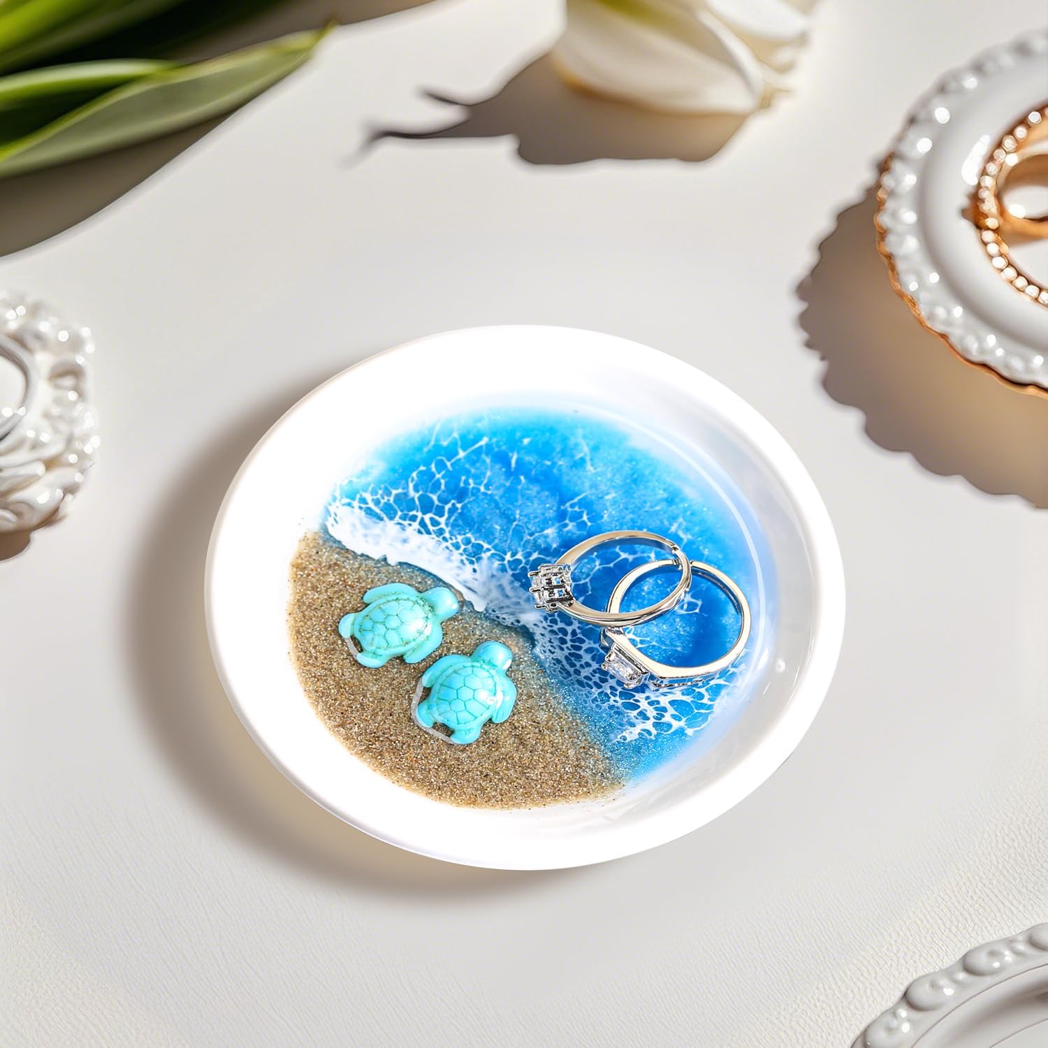 Resin Jewelry Dish,Handmade Coastal Ocean Decor Ring Dish with Turtles for Rings Earrings Necklaces Bracelet Watch Keys, Engagement Gifts for Women,Mother's Day Birthday Gifts for Her