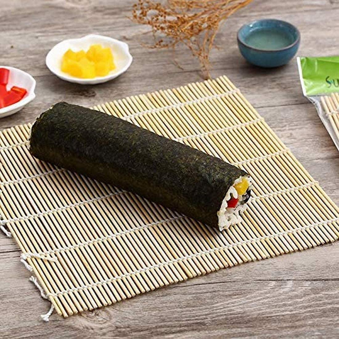 Sushi Rolling Roller In Bambù - Set Per Sushi Fai Da Te: Stuoia E Rullo Per Onigiri, Strumento Essenziale Per Cucina Giapponese, 24x24 Cm