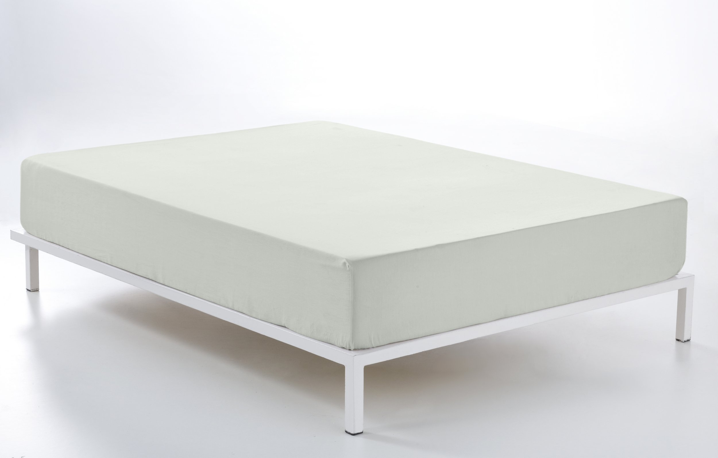 Housse de couette réversible blanc et galet pour lit deux places de 150 cm