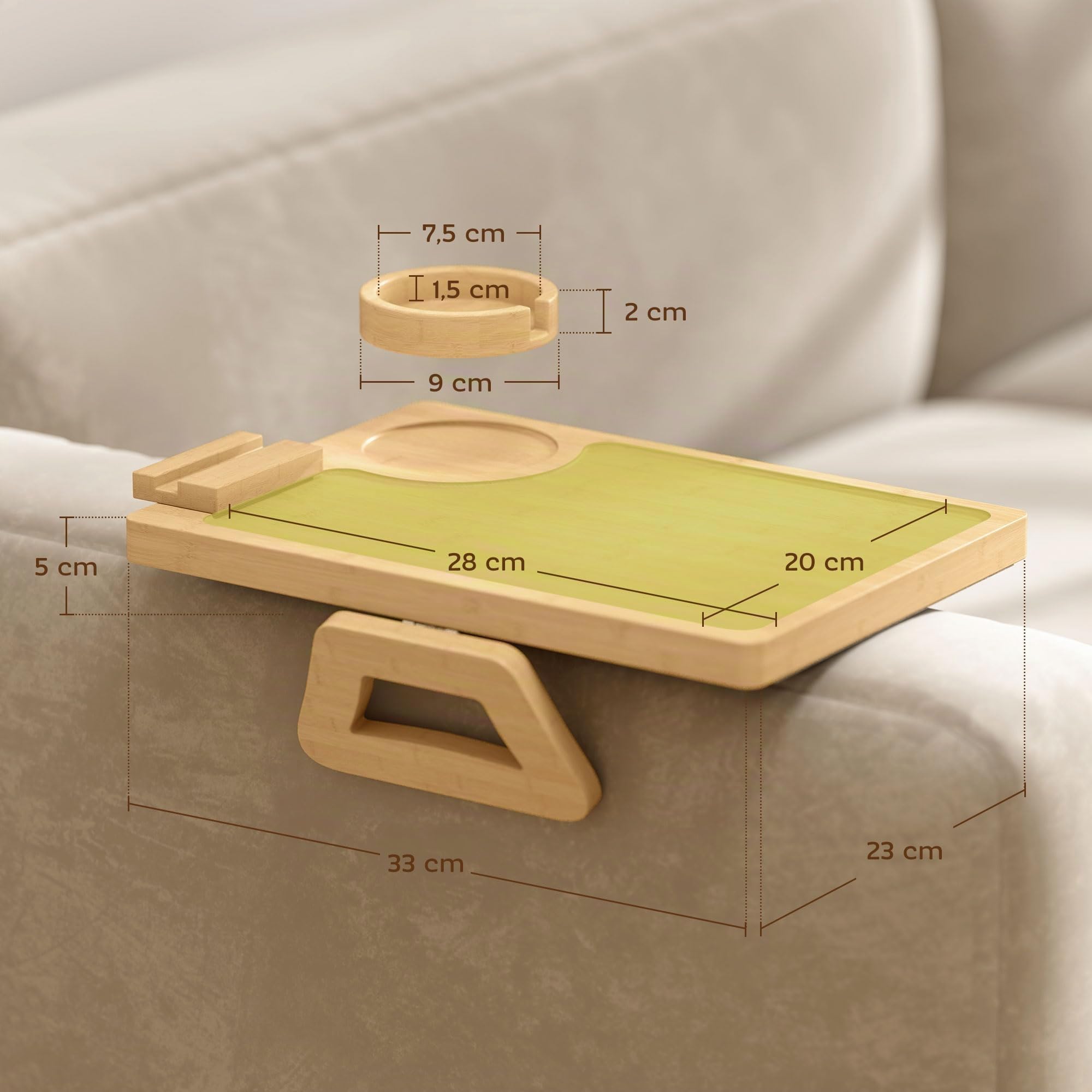 HOMCOM Plateau d'accoudoir de canapé en Bambou Flexible, Plateau d'accoudoir de canapé avec Porte-gobelet Amovible, Table d'appoint à charnière avec Support pivotant à 360° pour téléphone,