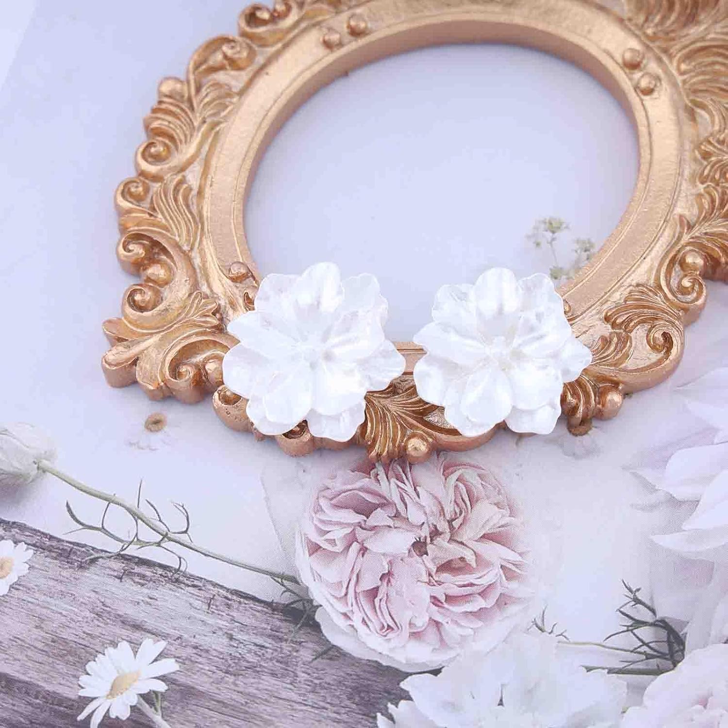 Boho White Flower Earrings Resin Flower Stud Earrings Acrylic Flower Camellia Earrings Large Camellia Earrings Flower Wedding Flower Earrings for Women - Image 4