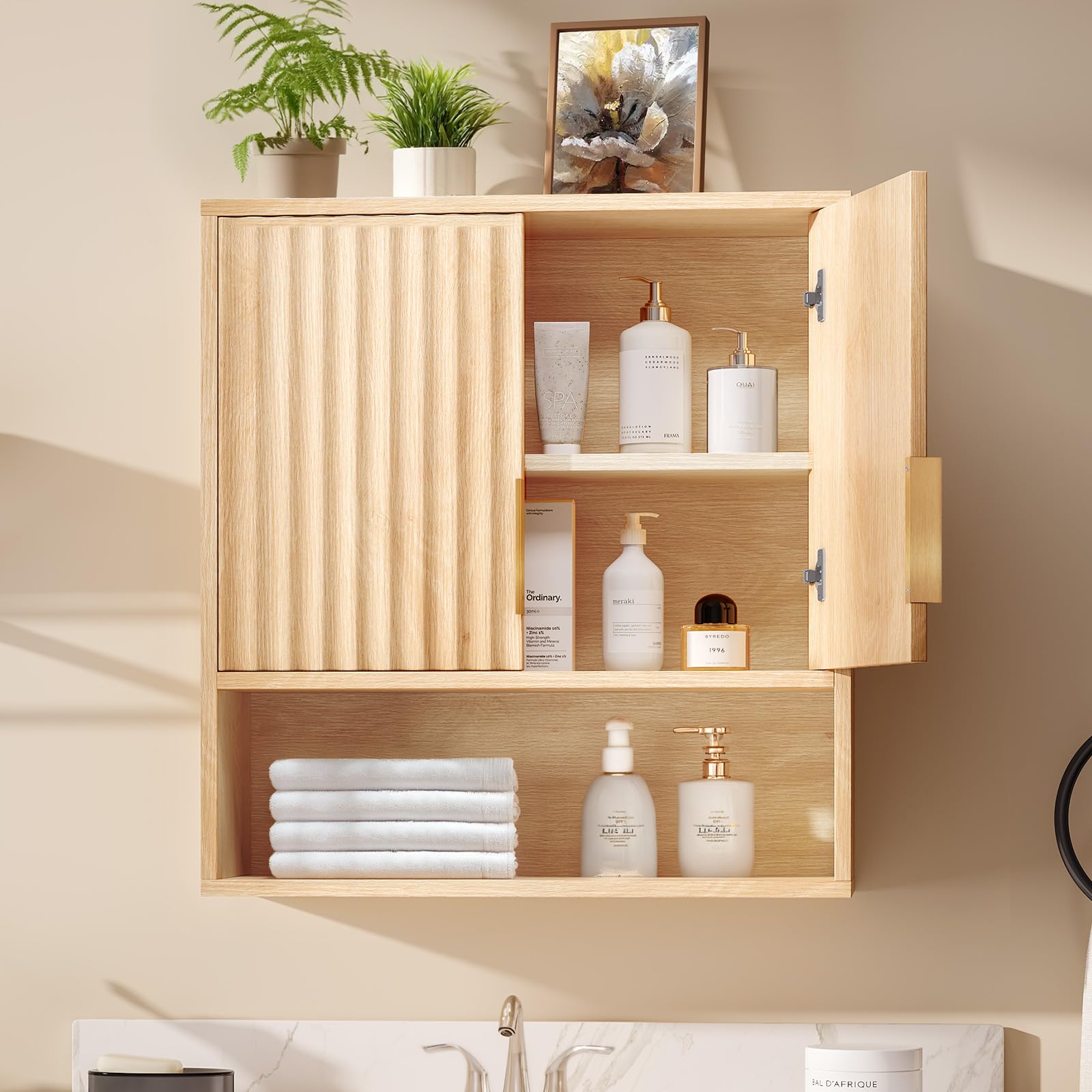 Bonnlo Armoire Murale de Salle de Bain en Chêne, 2 Portes et 3 Étagères de Rangement, 58 x 20 x 62 cm, Meuble de Rangement Suspendu pour Salle de Bain, Cuisine, Salon