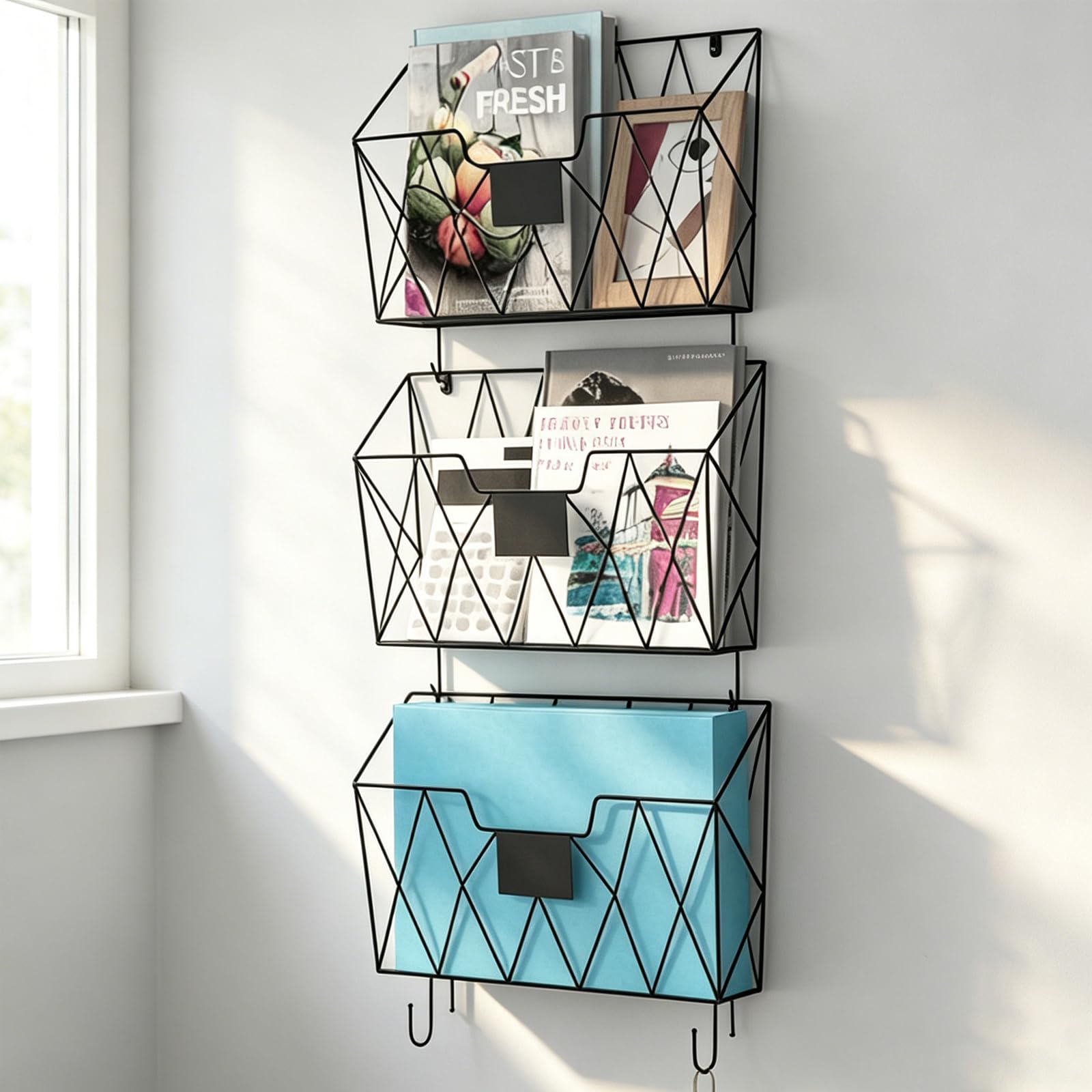 6-Piece Wall-Mounted Magazine Rack A4 Newspaper Holder, Hanging Metal Magazine Rack Wall File Holder Document Holder with 4 Hooks, Black