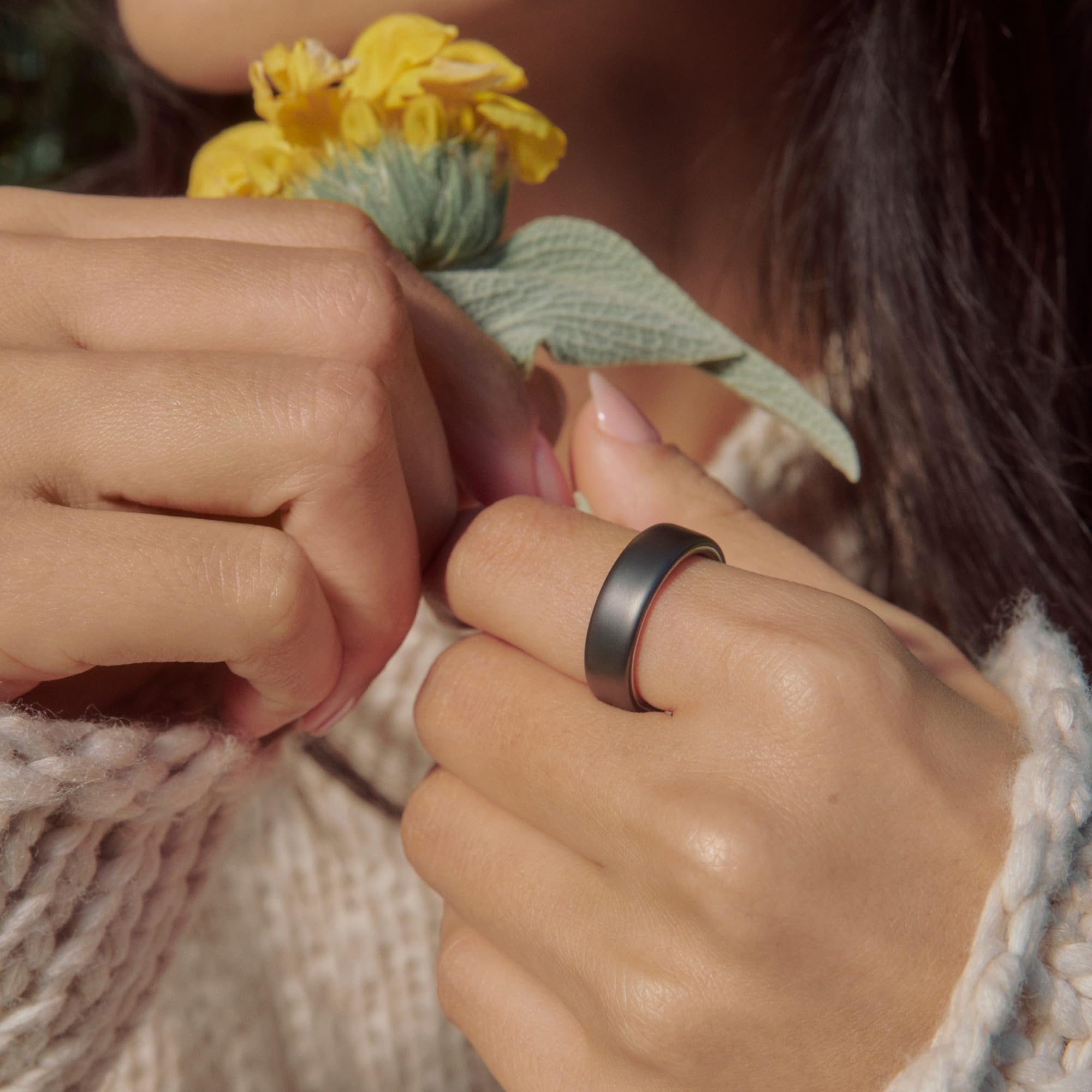 OURA Ring 5 Stealth - Misura 7 - Misura la taglia prima dell'acquisto