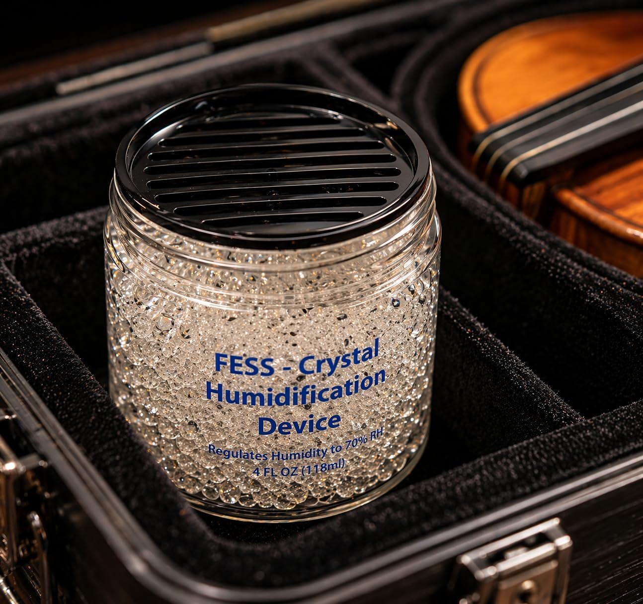 F.e.s.s Fess Cigar Crystal Gel Humidifier for Cigar Humidors - 4oz Jar - 70% Humidity