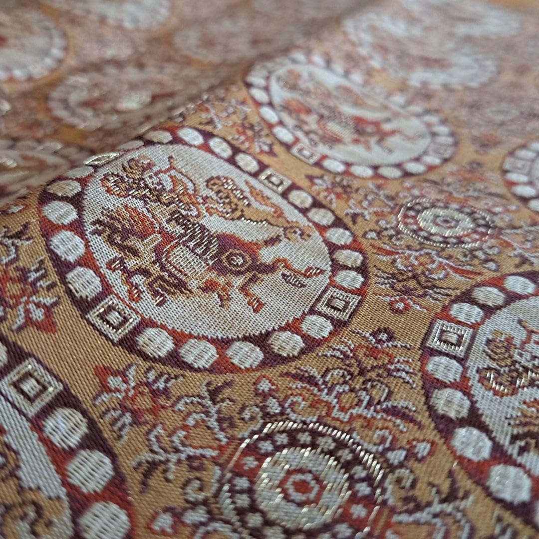 Amazon.co.jp: 法隆寺裂 西陣織 敷物 正絹 獅子狩文 テーブル センター